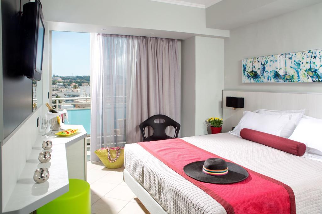 Aquamare City & Beach Hotel