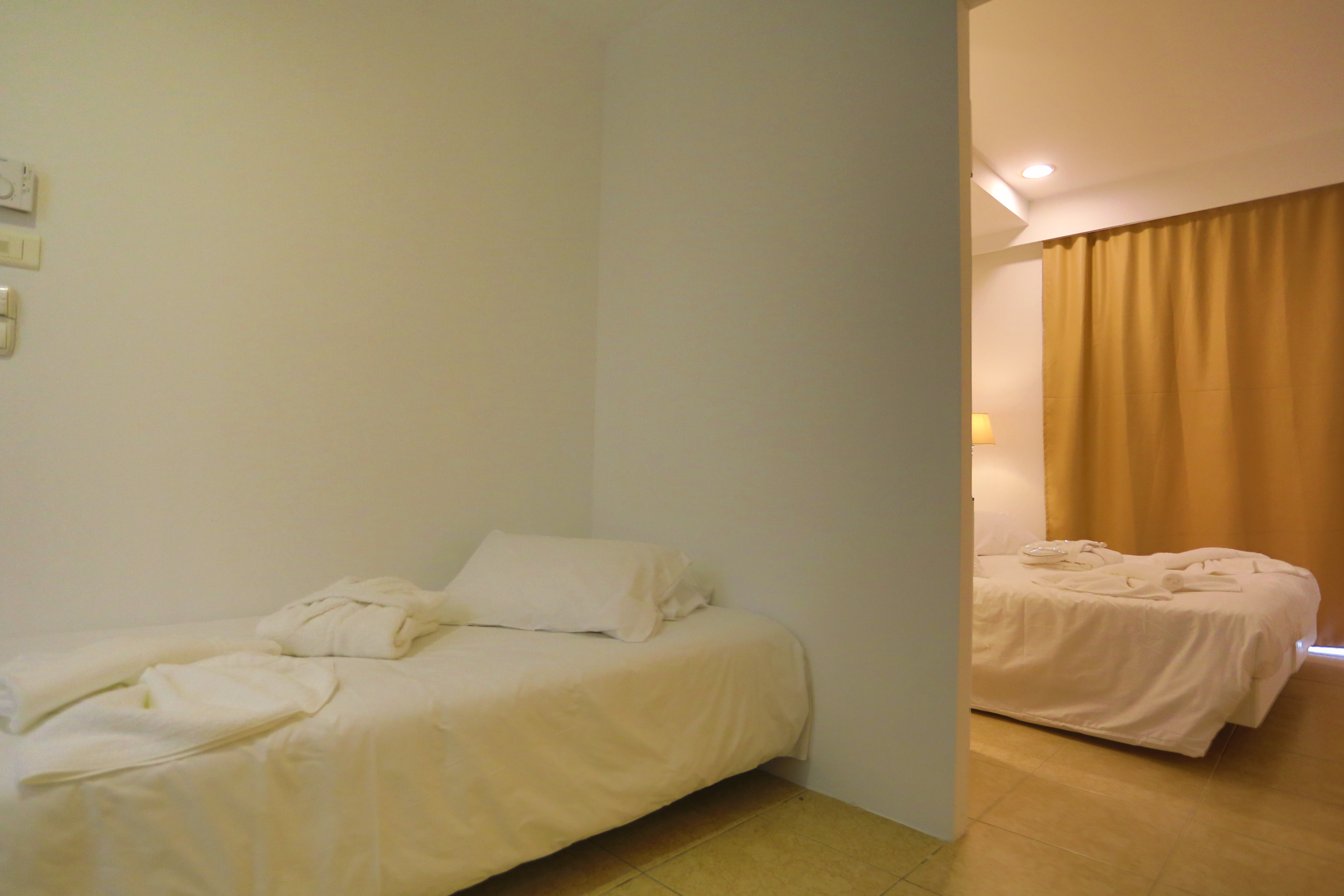 Astron Hotel