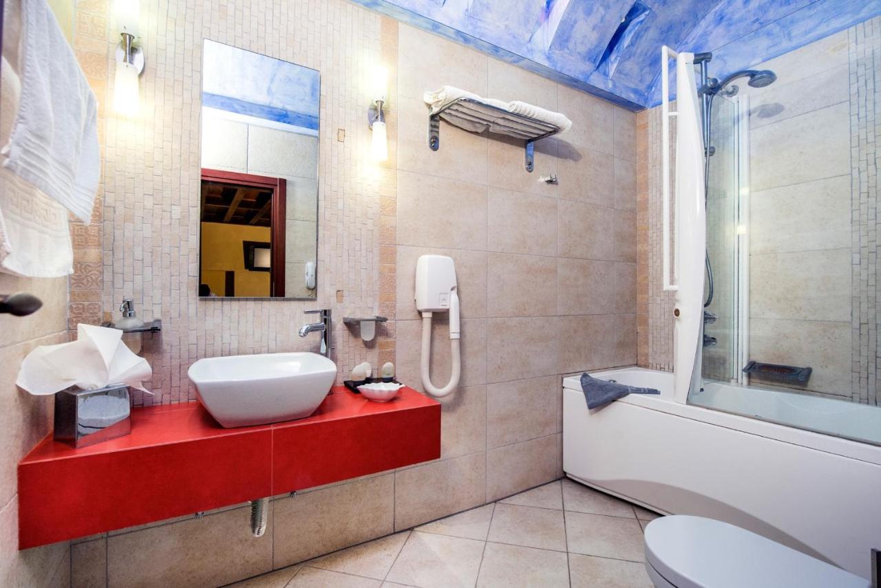 Avalon Boutique Hotel