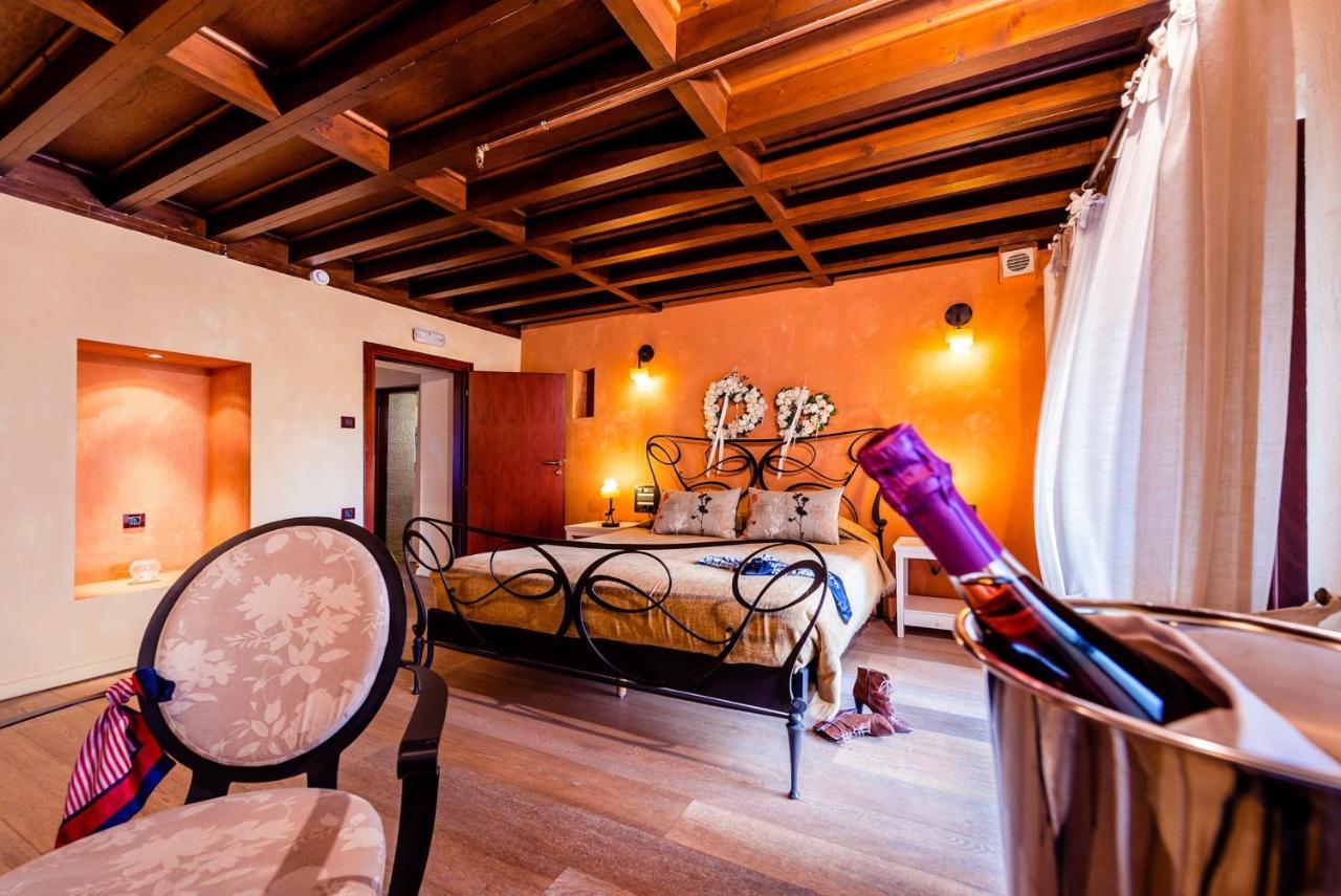 Avalon Boutique Hotel