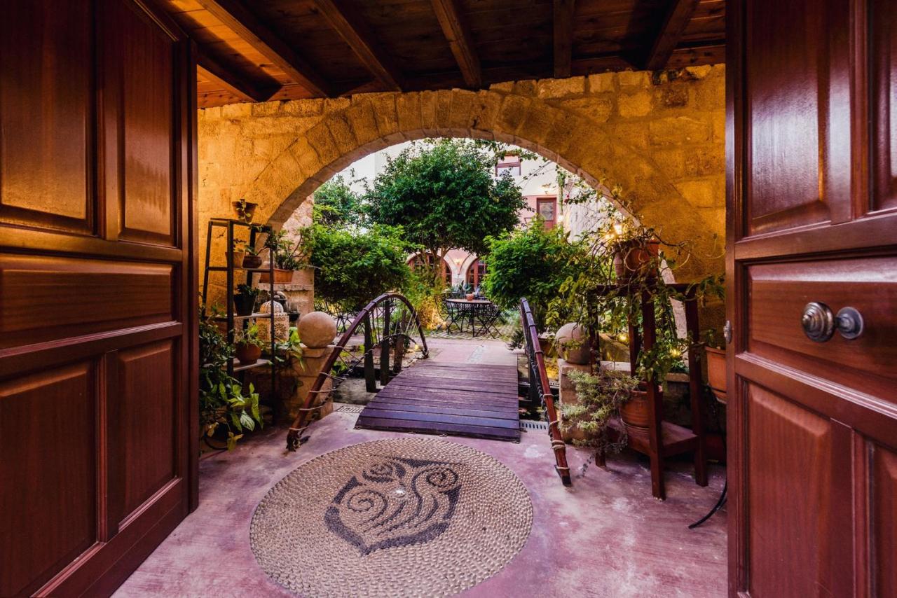 Avalon Boutique Hotel