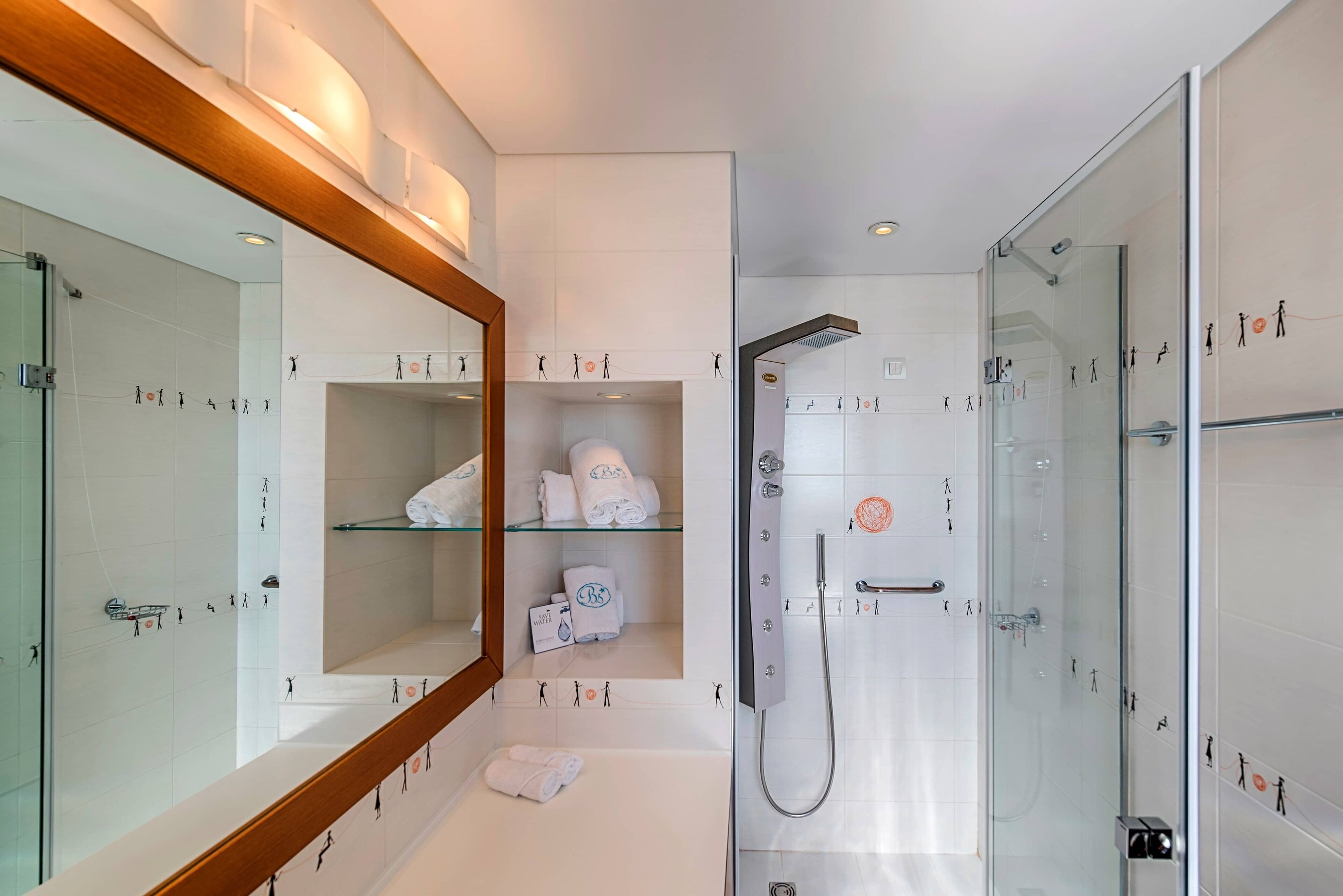 Bellevue on The Beach Suites