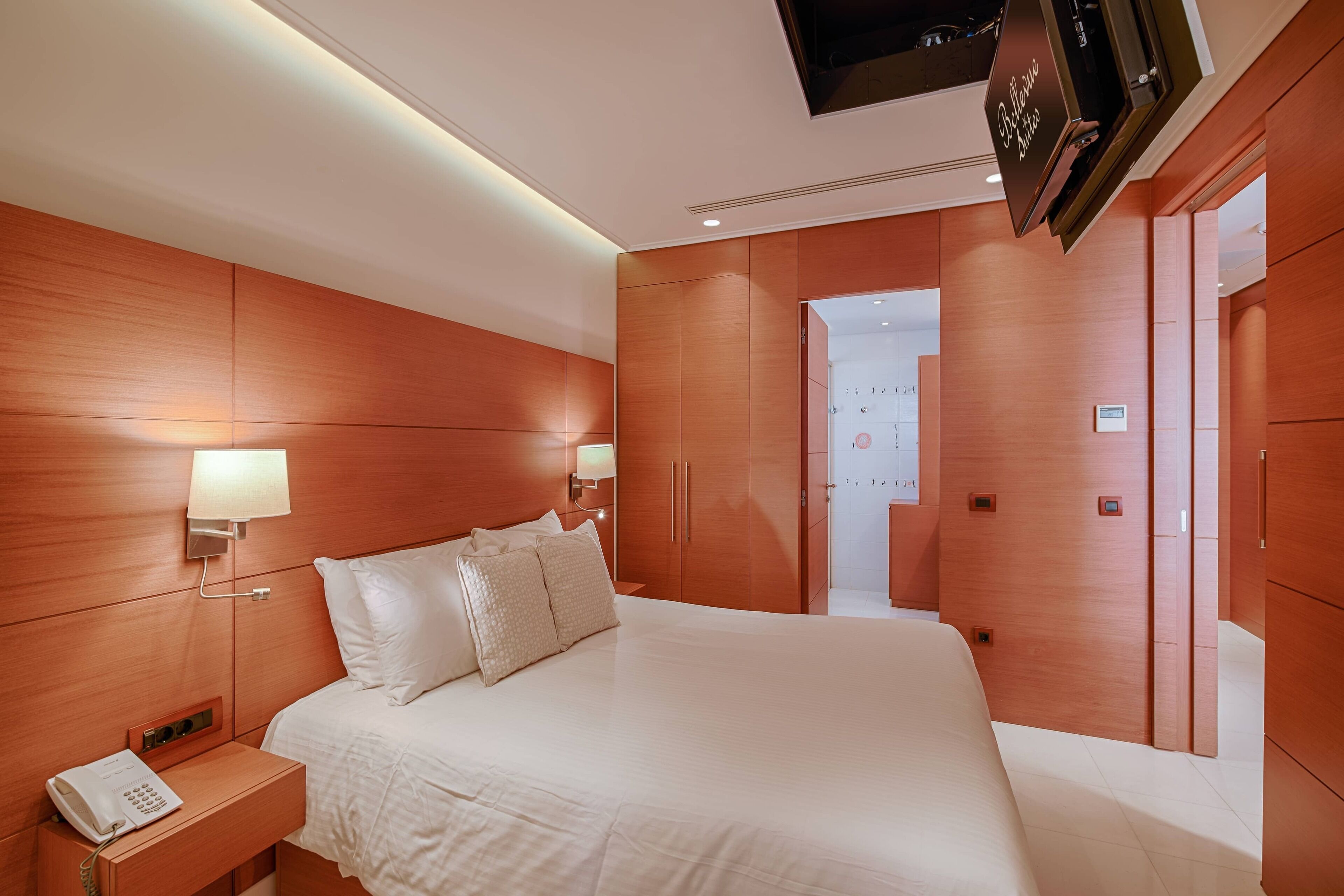 Bellevue on The Beach Suites