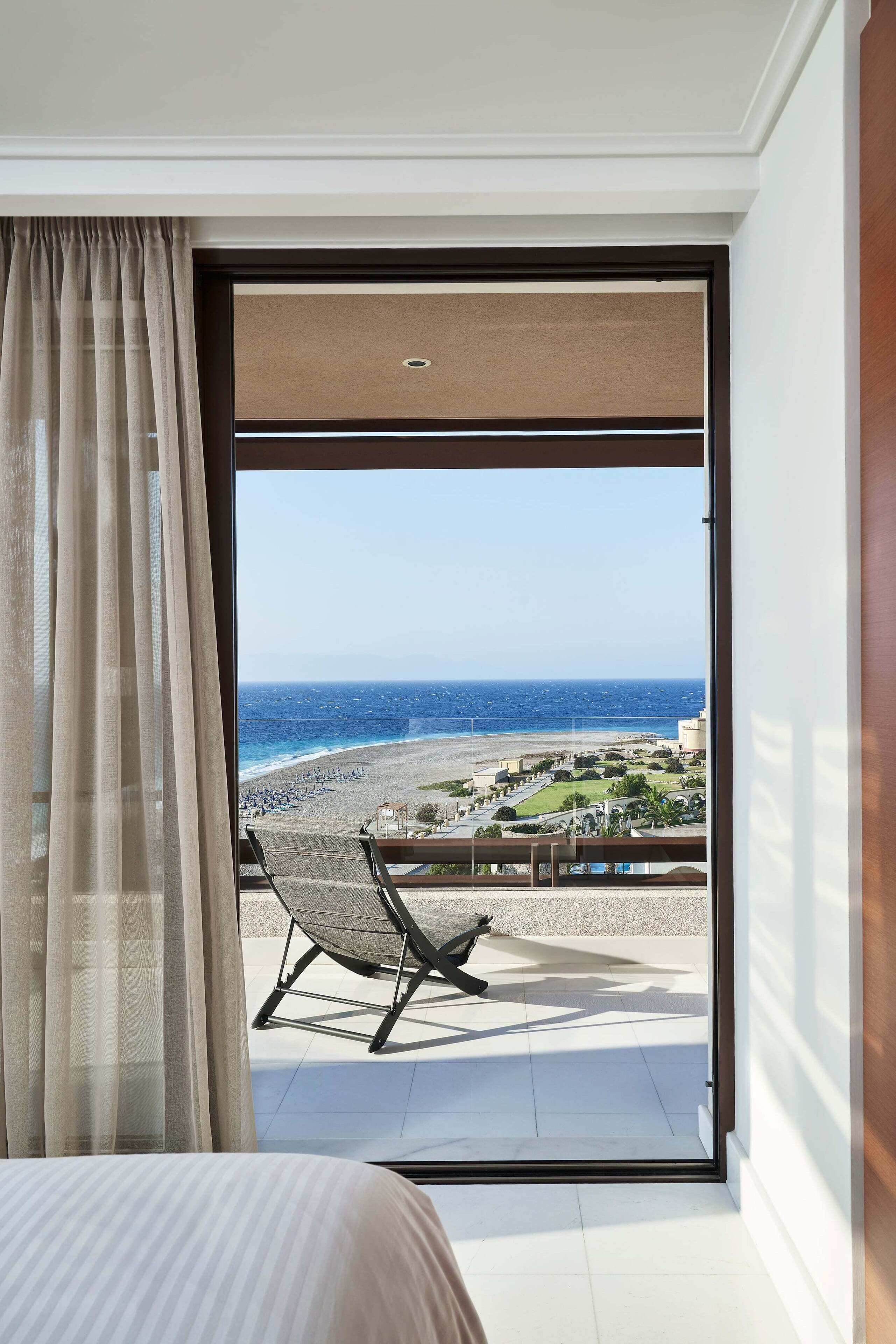 Bellevue on The Beach Suites