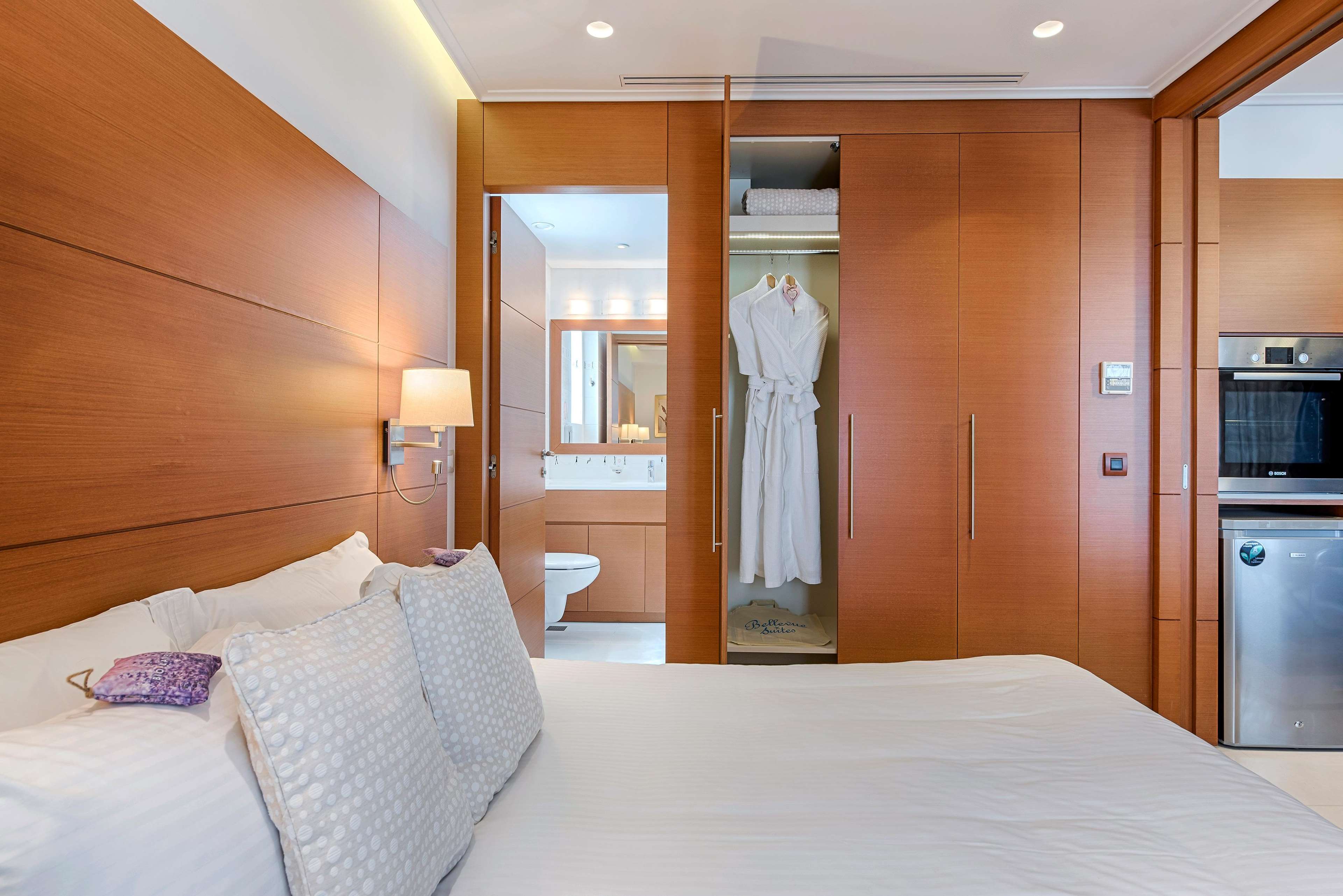 Bellevue on The Beach Suites