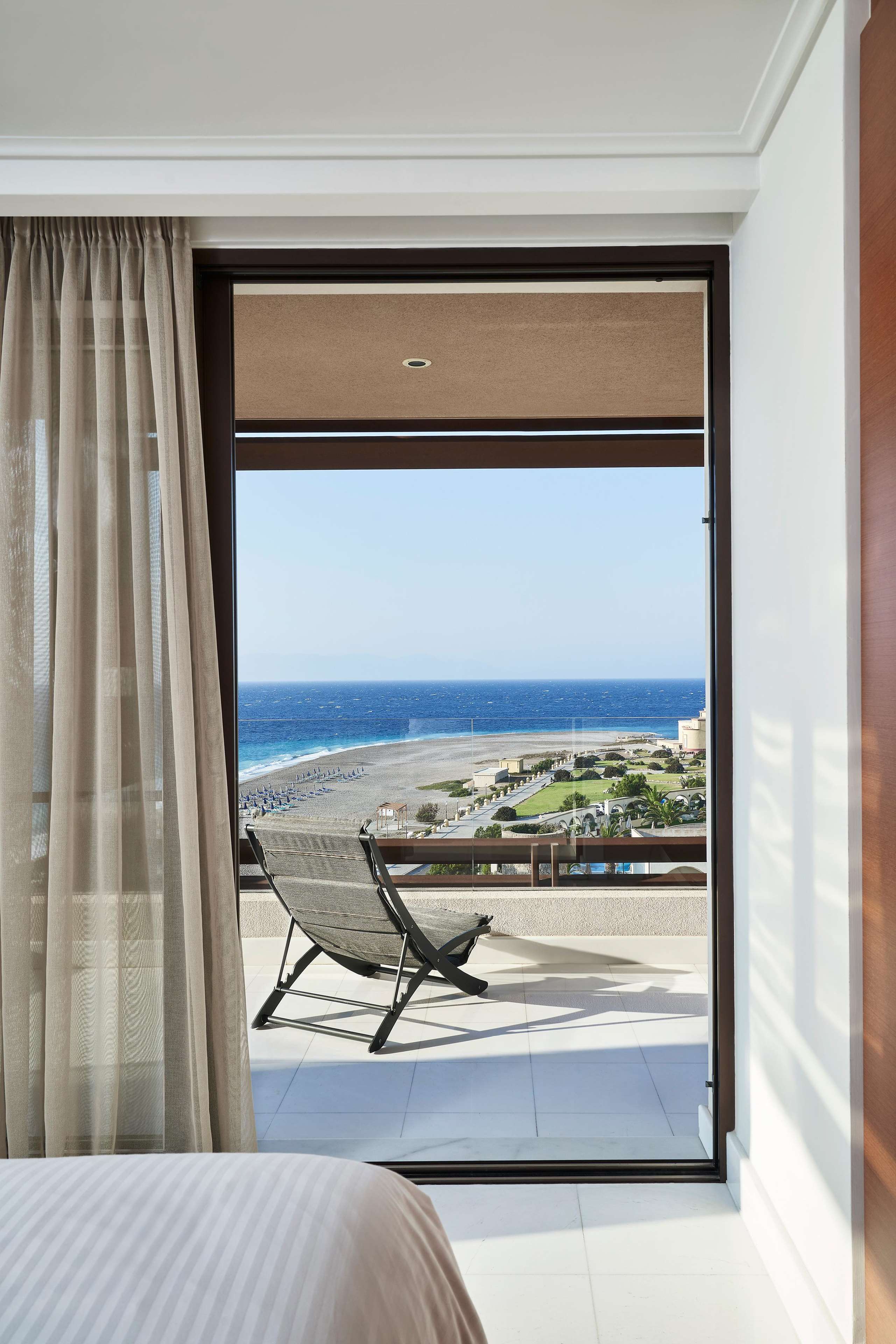 Bellevue on The Beach Suites