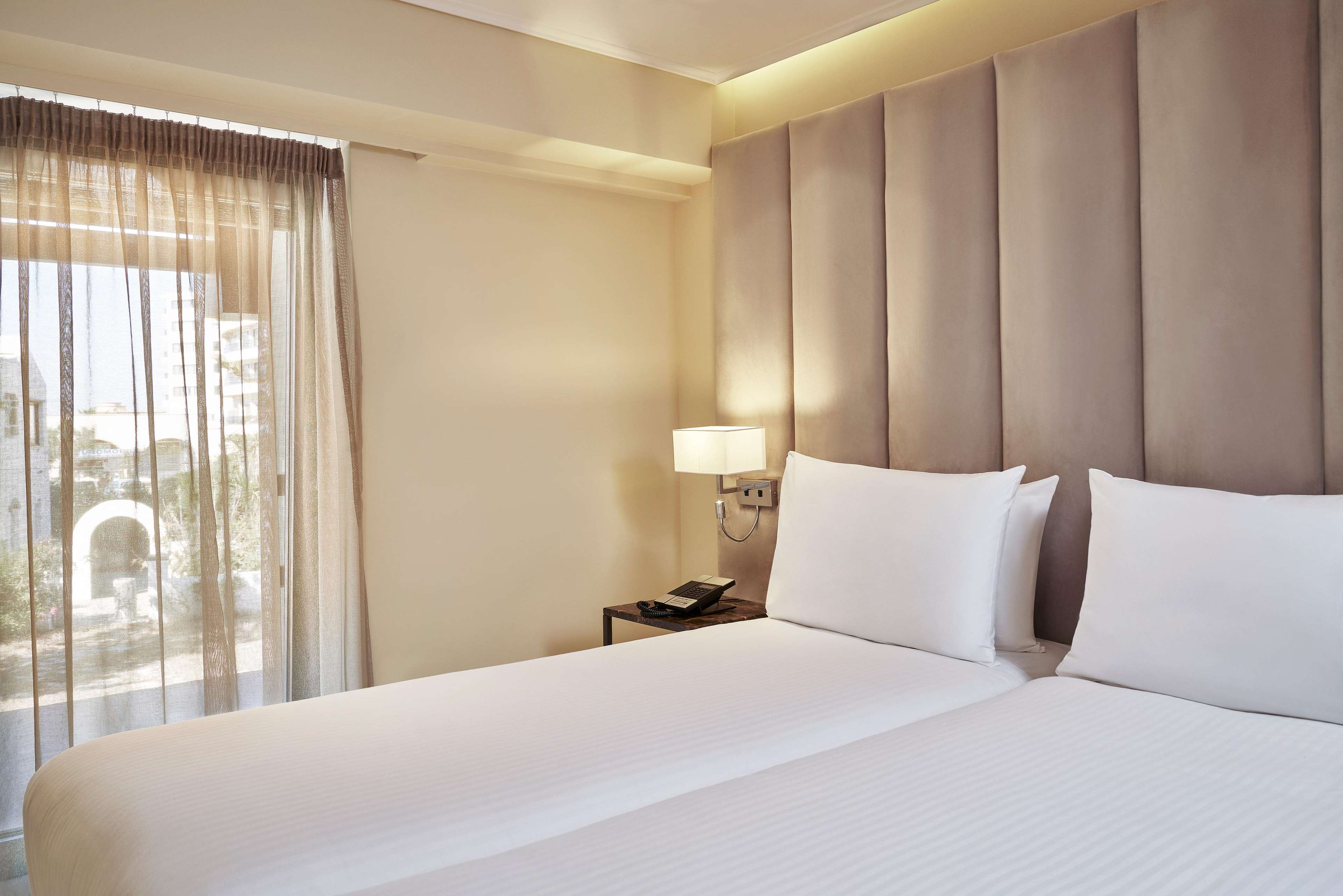 Bellevue on The Beach Suites
