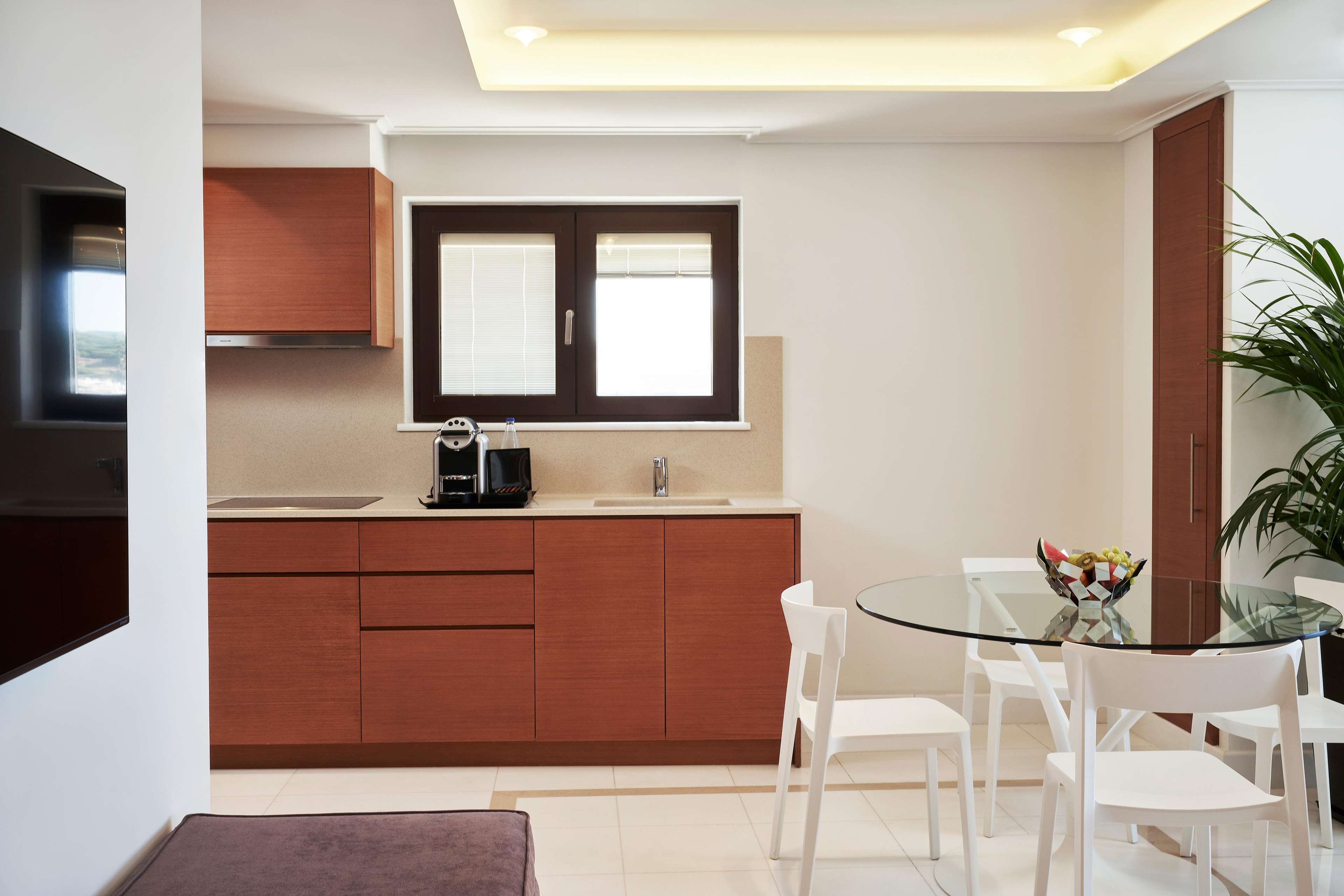 Bellevue on The Beach Suites