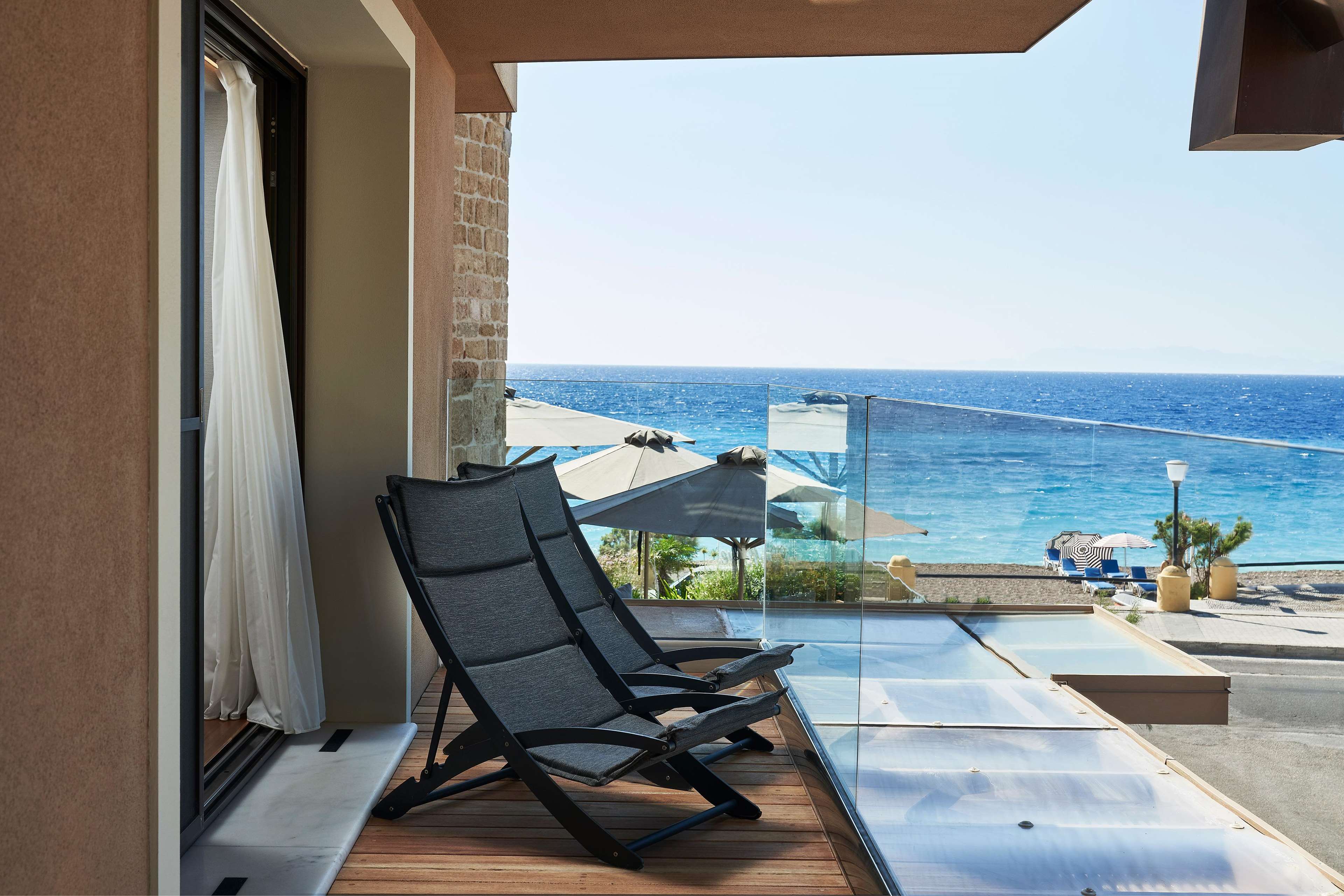 Bellevue on The Beach Suites