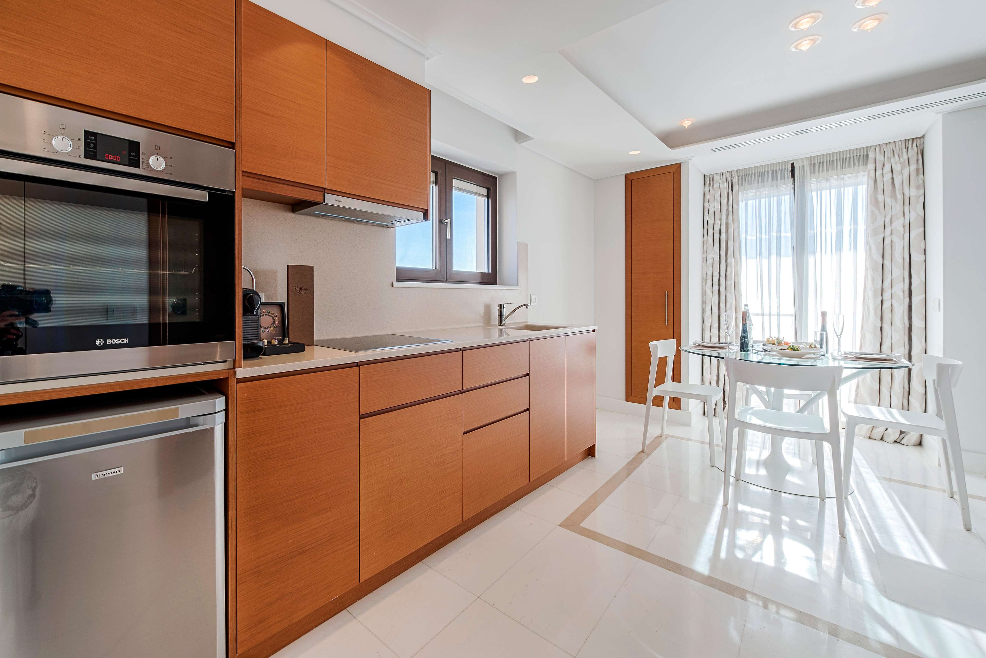 Bellevue on The Beach Suites