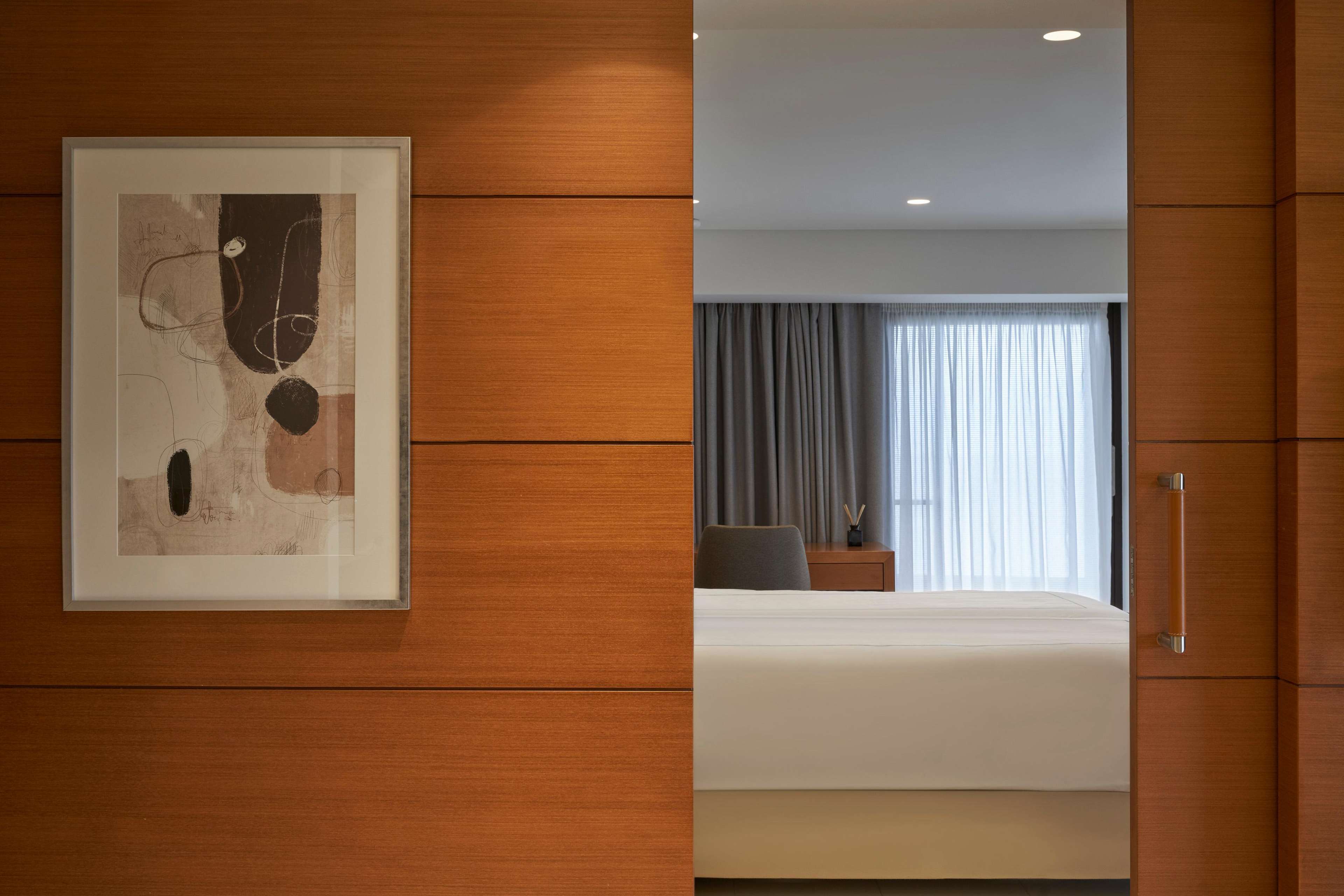 Bellevue on The Beach Suites