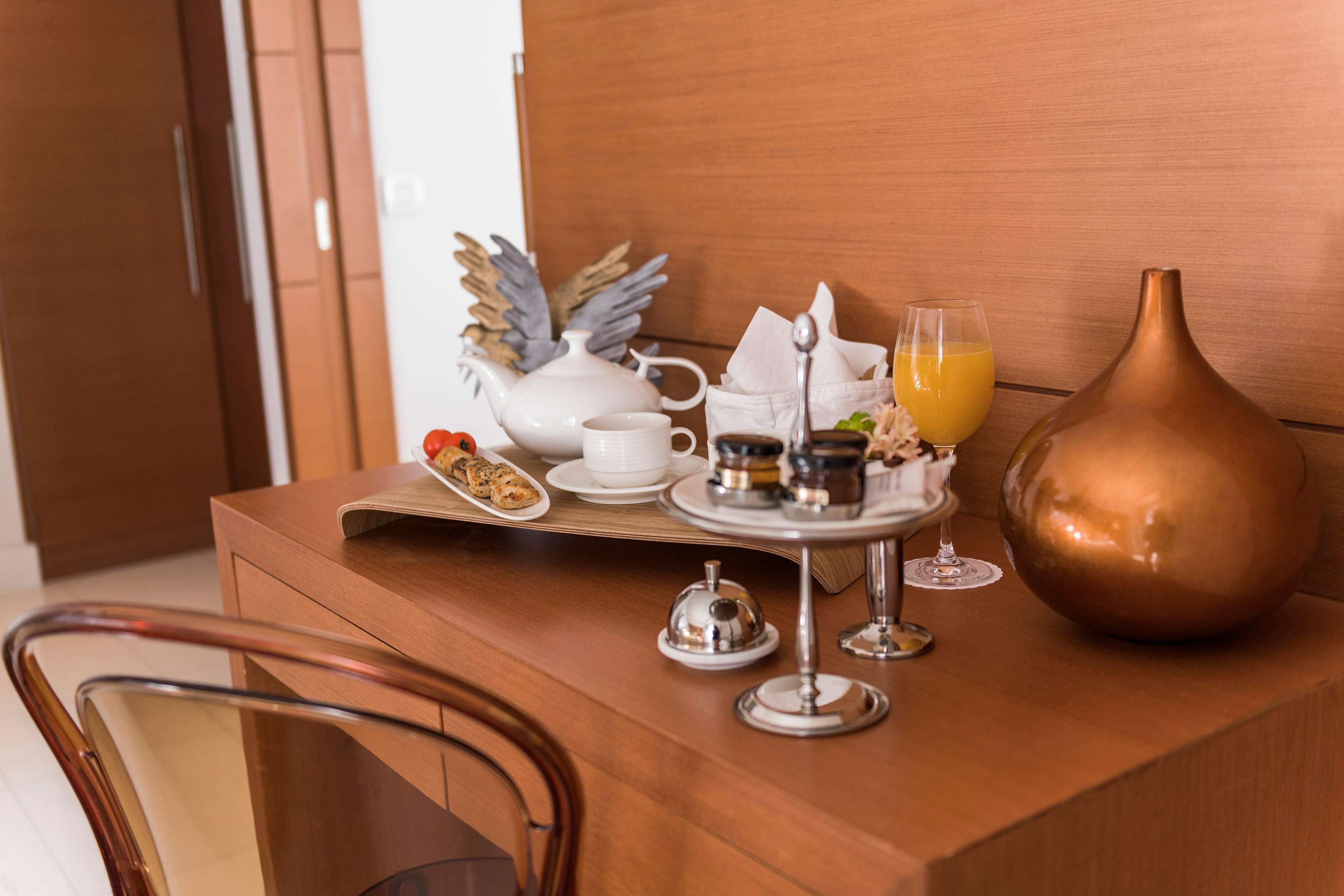 Bellevue on The Beach Suites