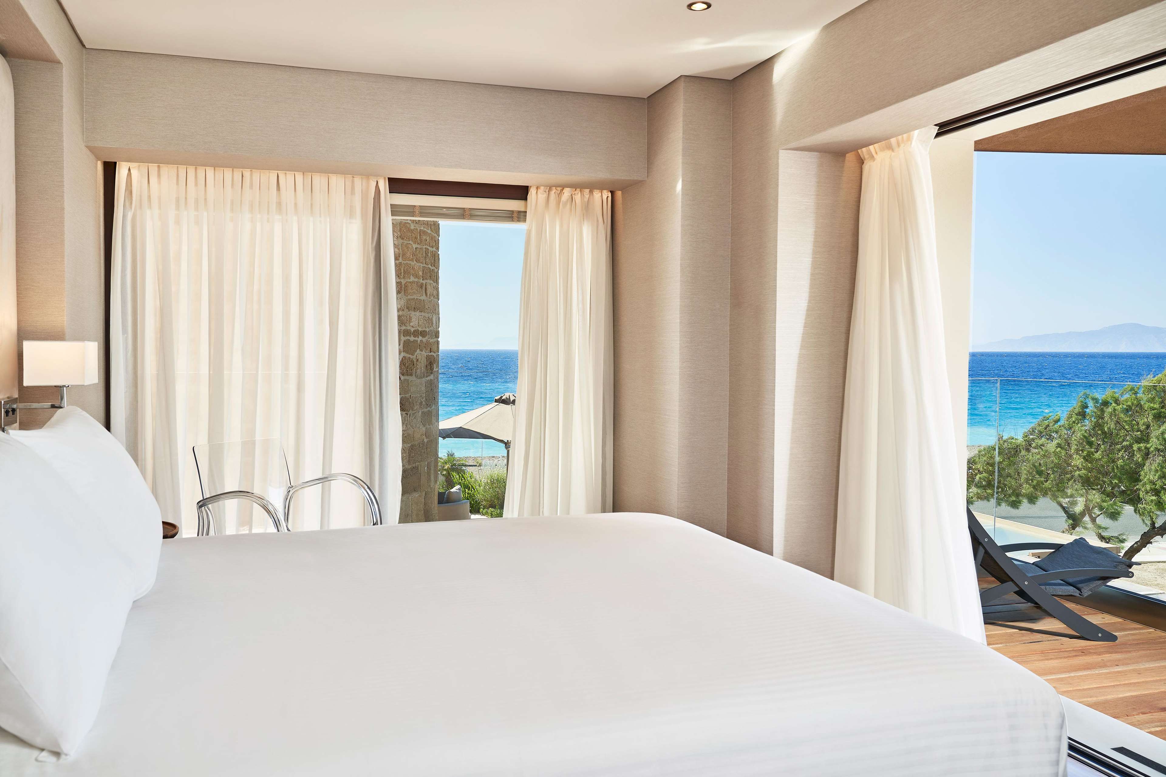 Bellevue on The Beach Suites