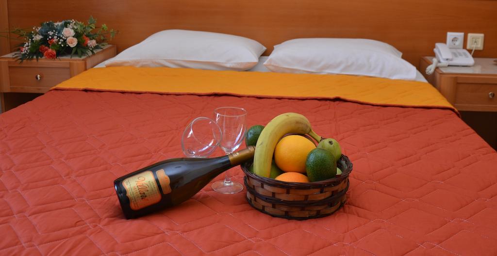 Marine Congo Hotel