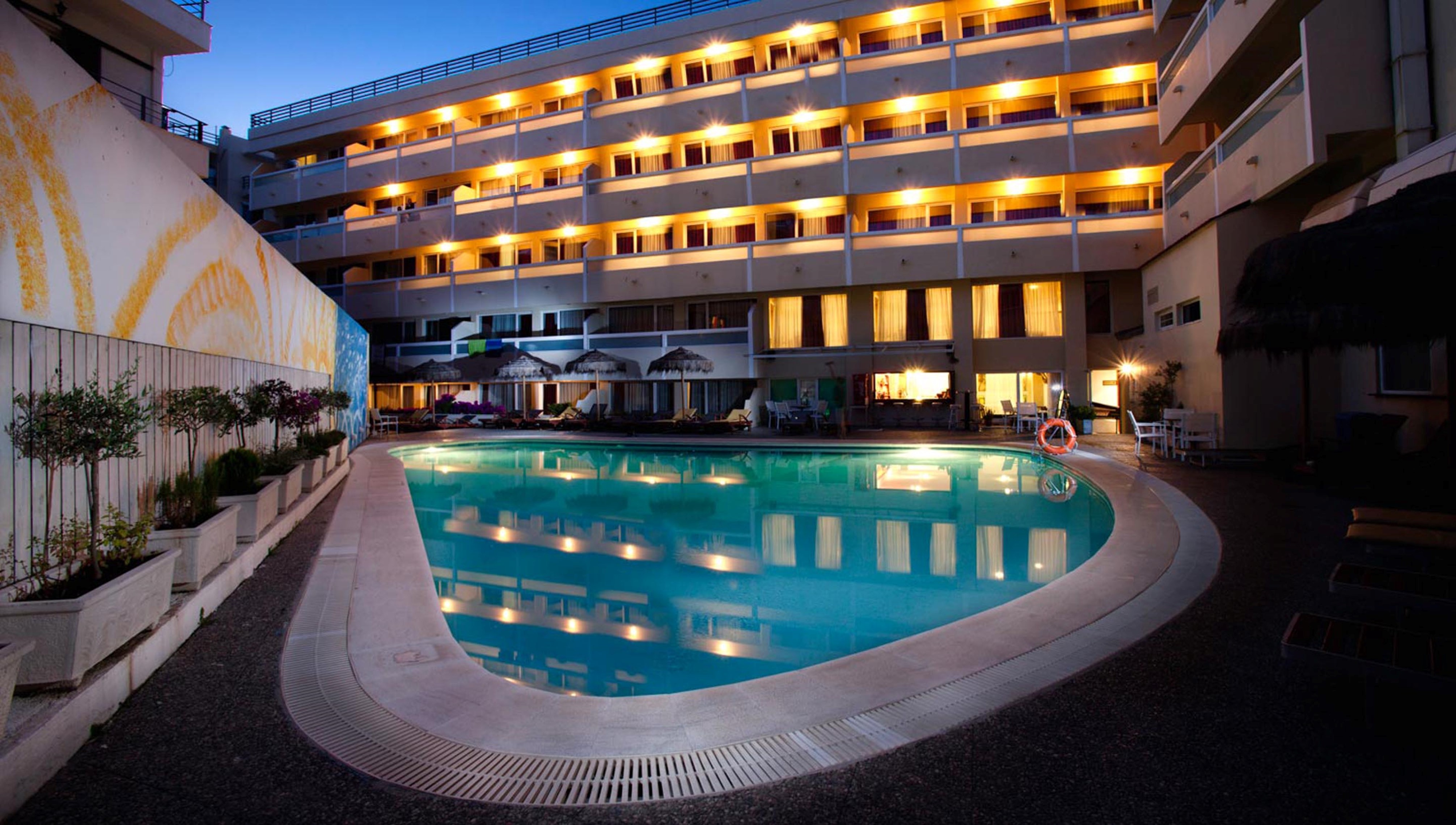 Castellum Suites
