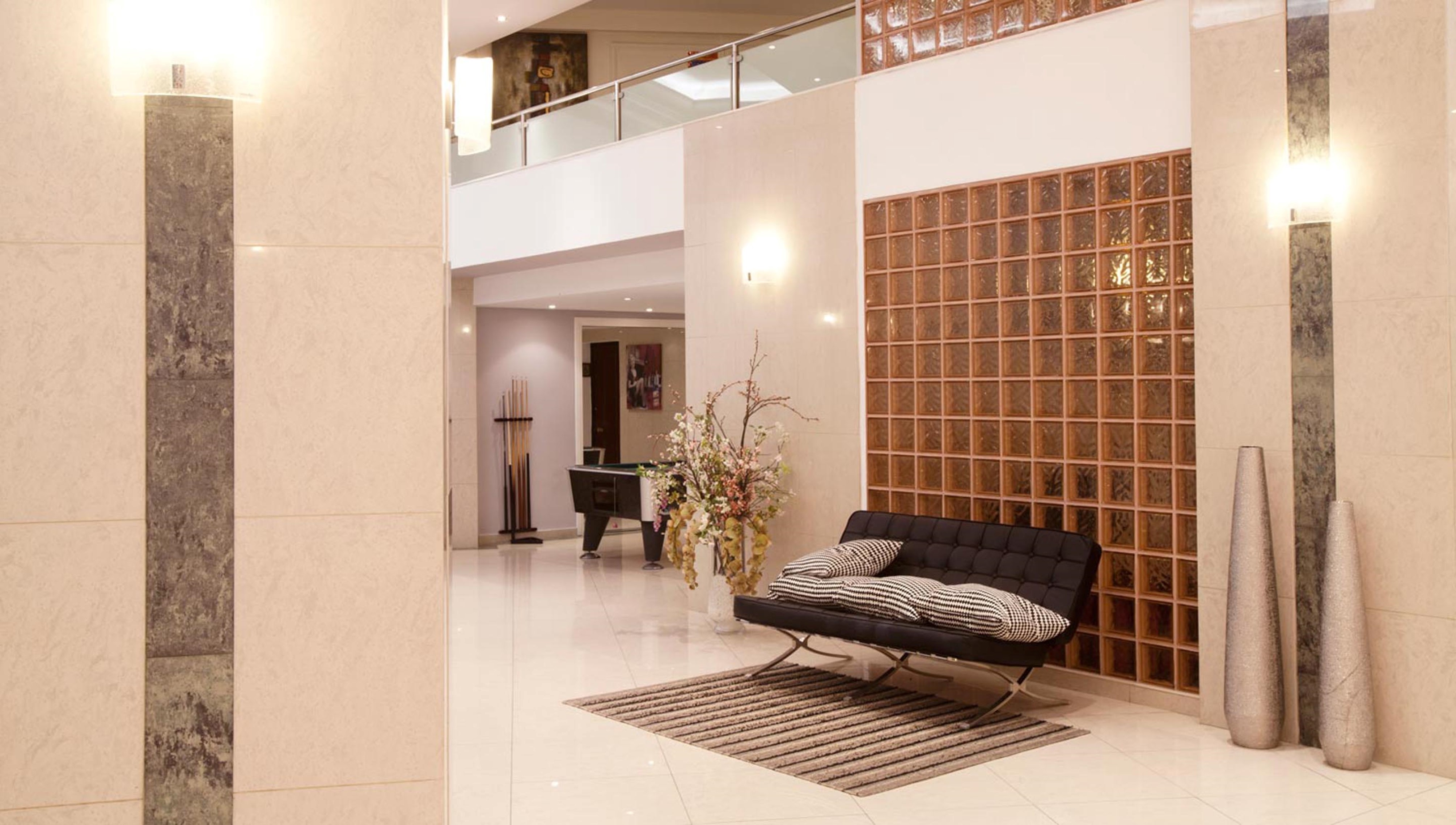 Castellum Suites