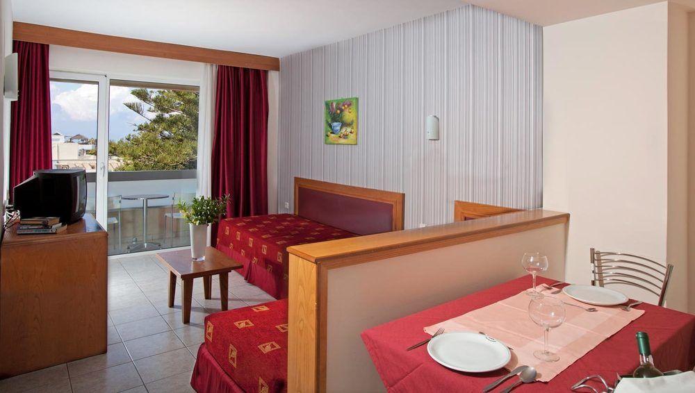 Castellum Suites