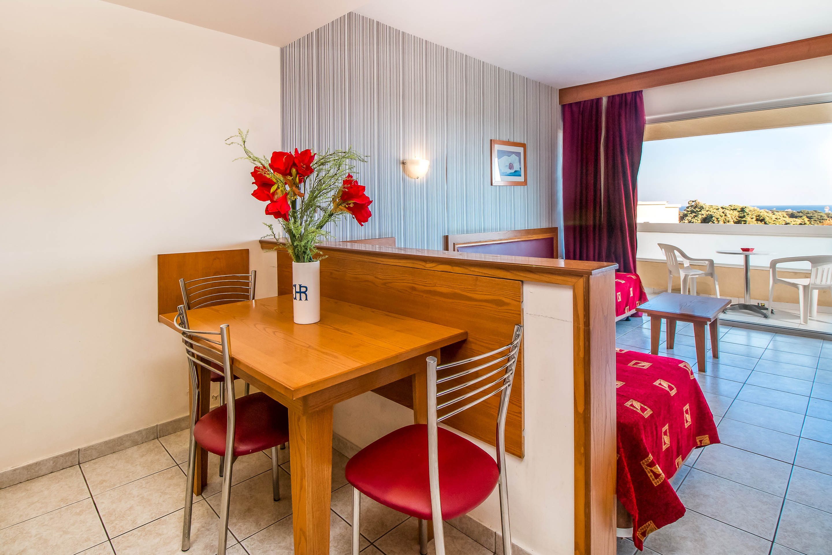 Castellum Suites