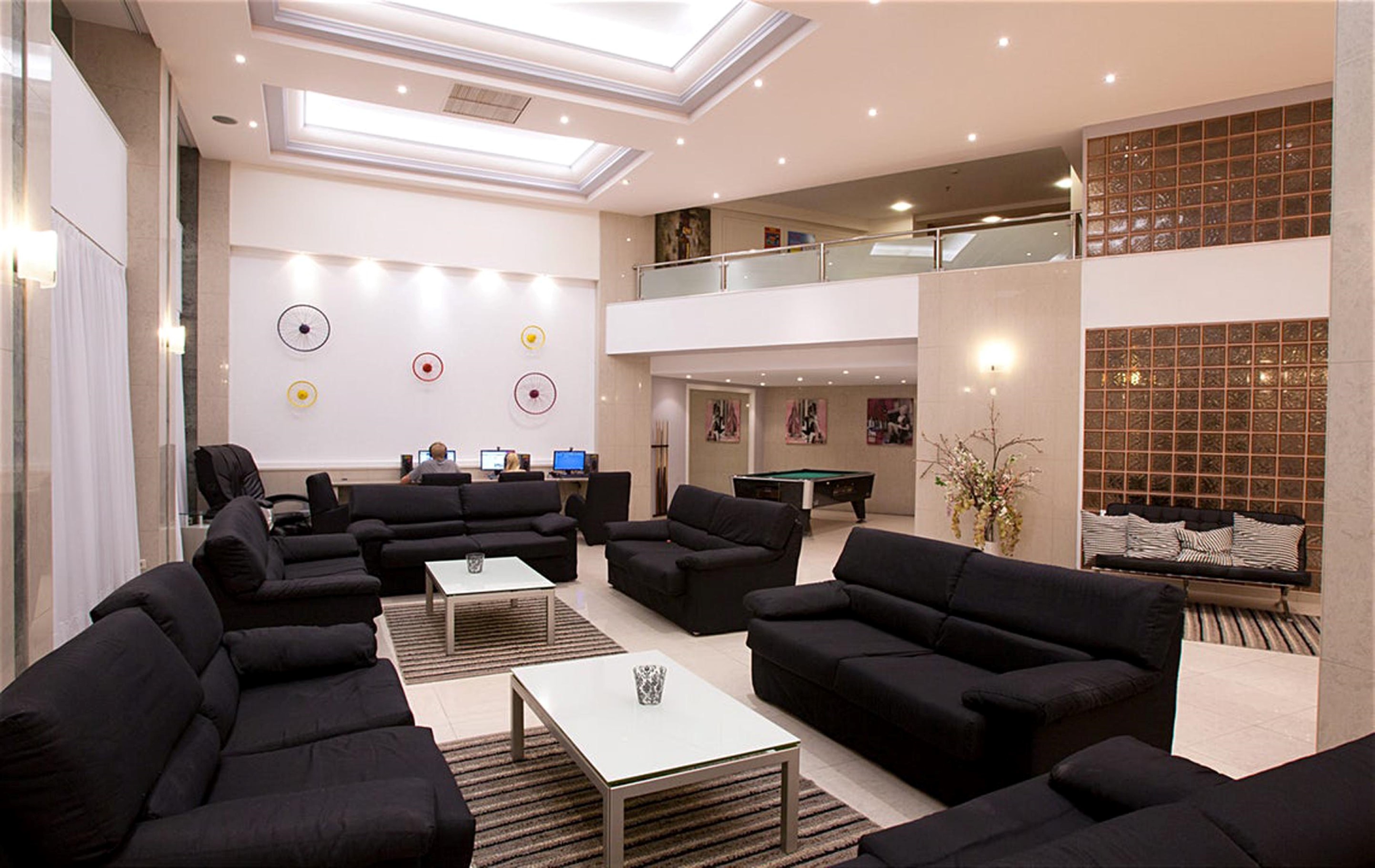Castellum Suites