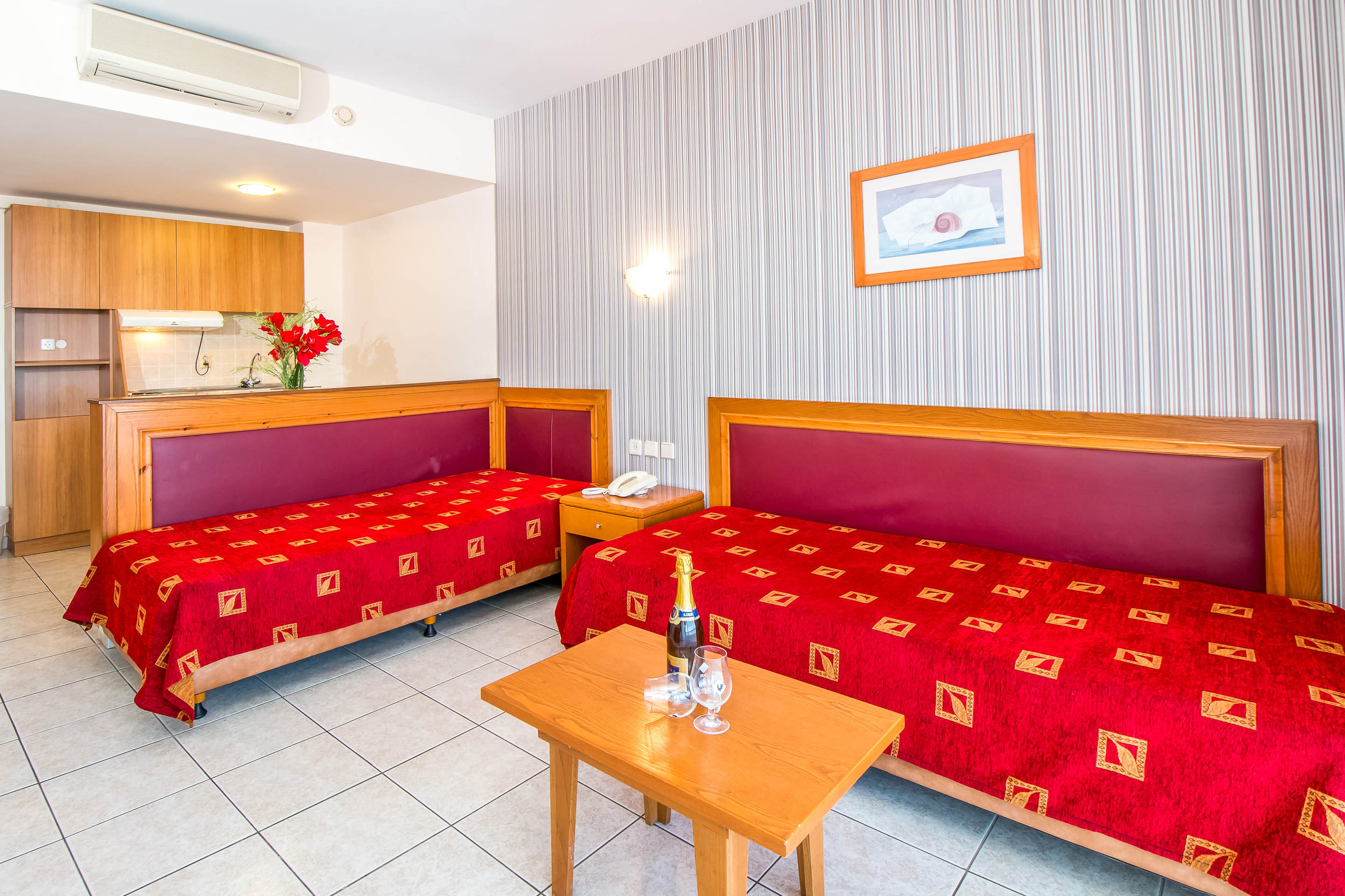 Castellum Suites