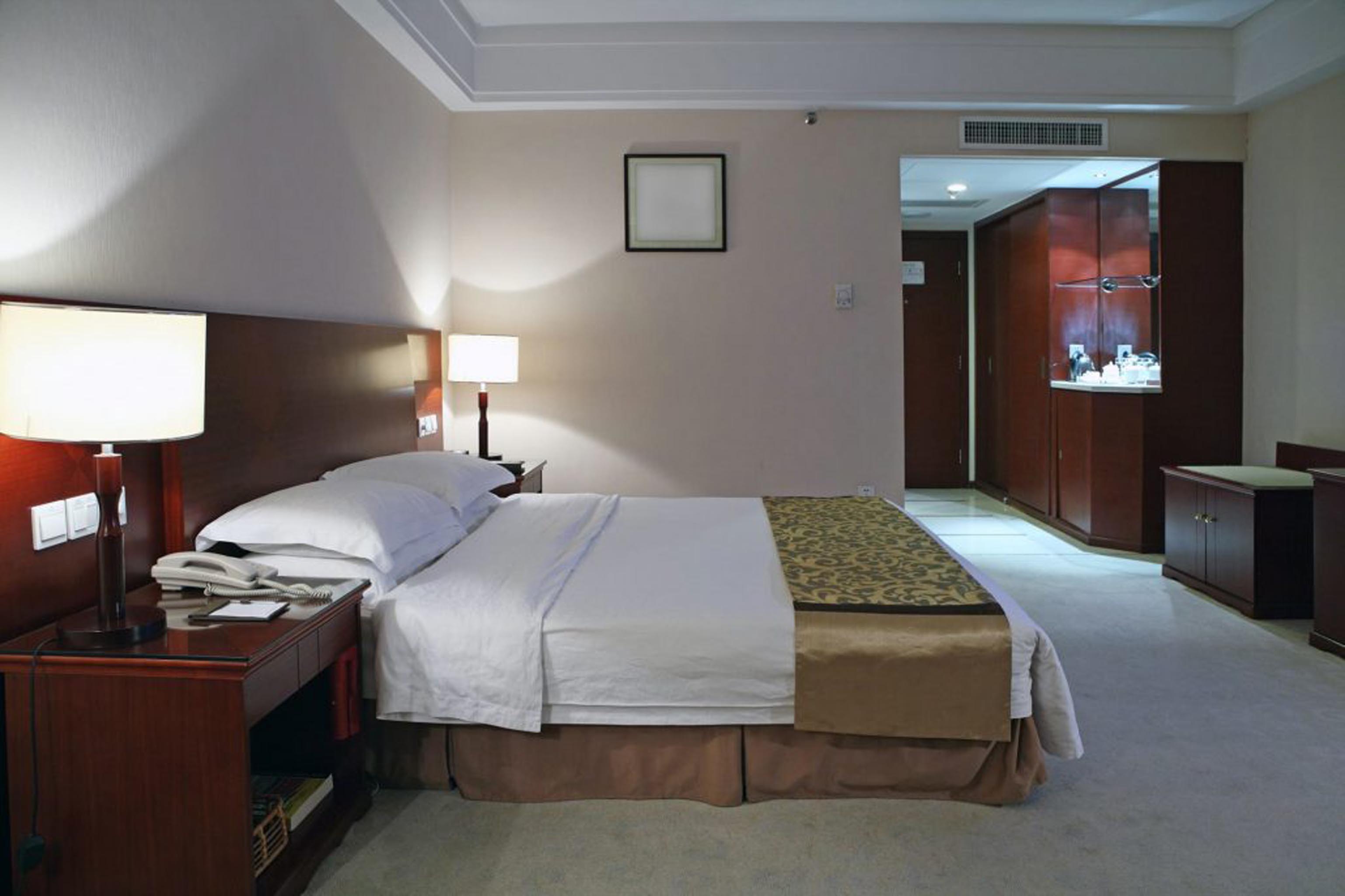 GQ Hotel & Club