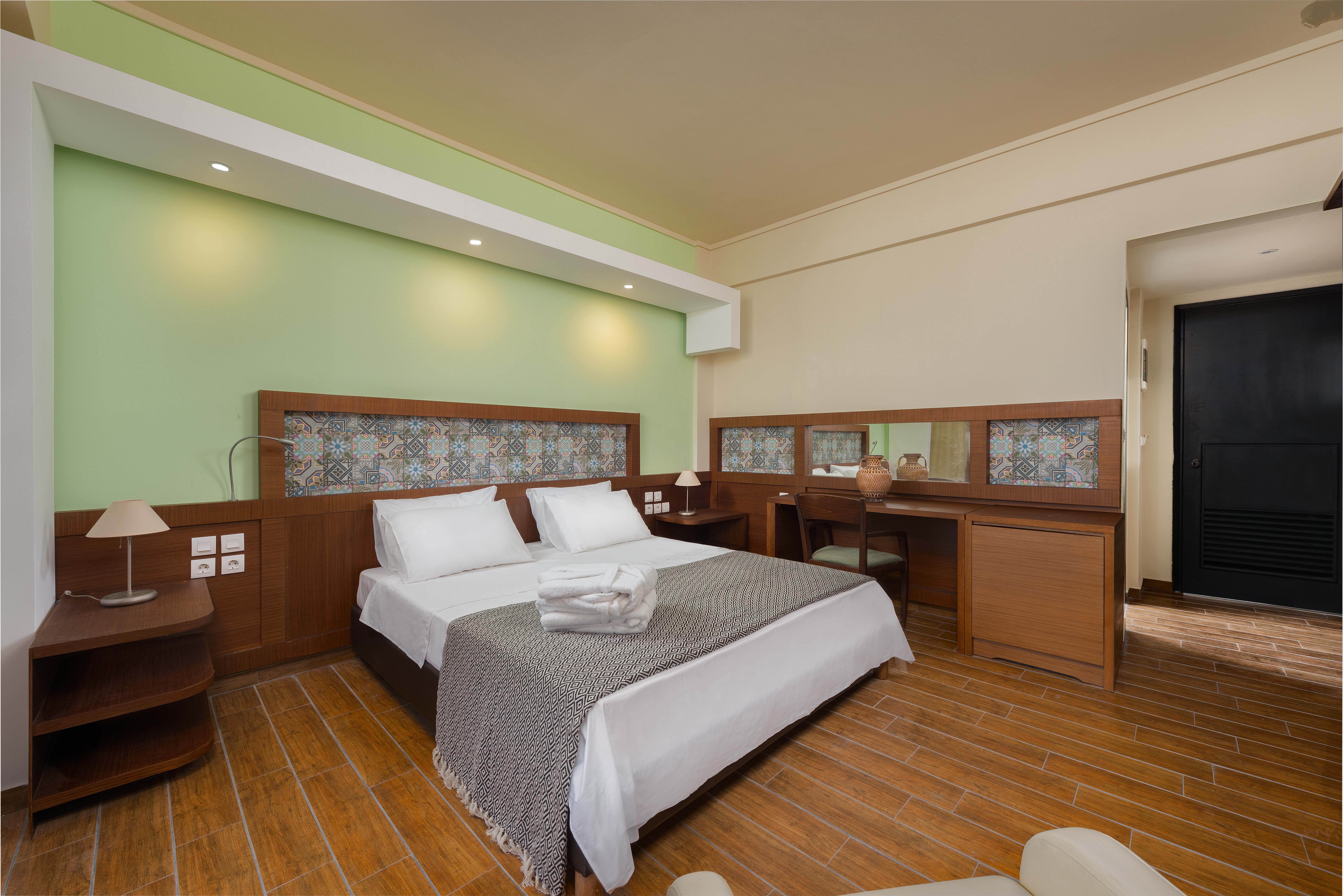 GQ Hotel & Club