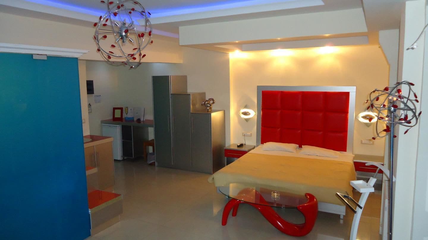 Hotel Parthenon City