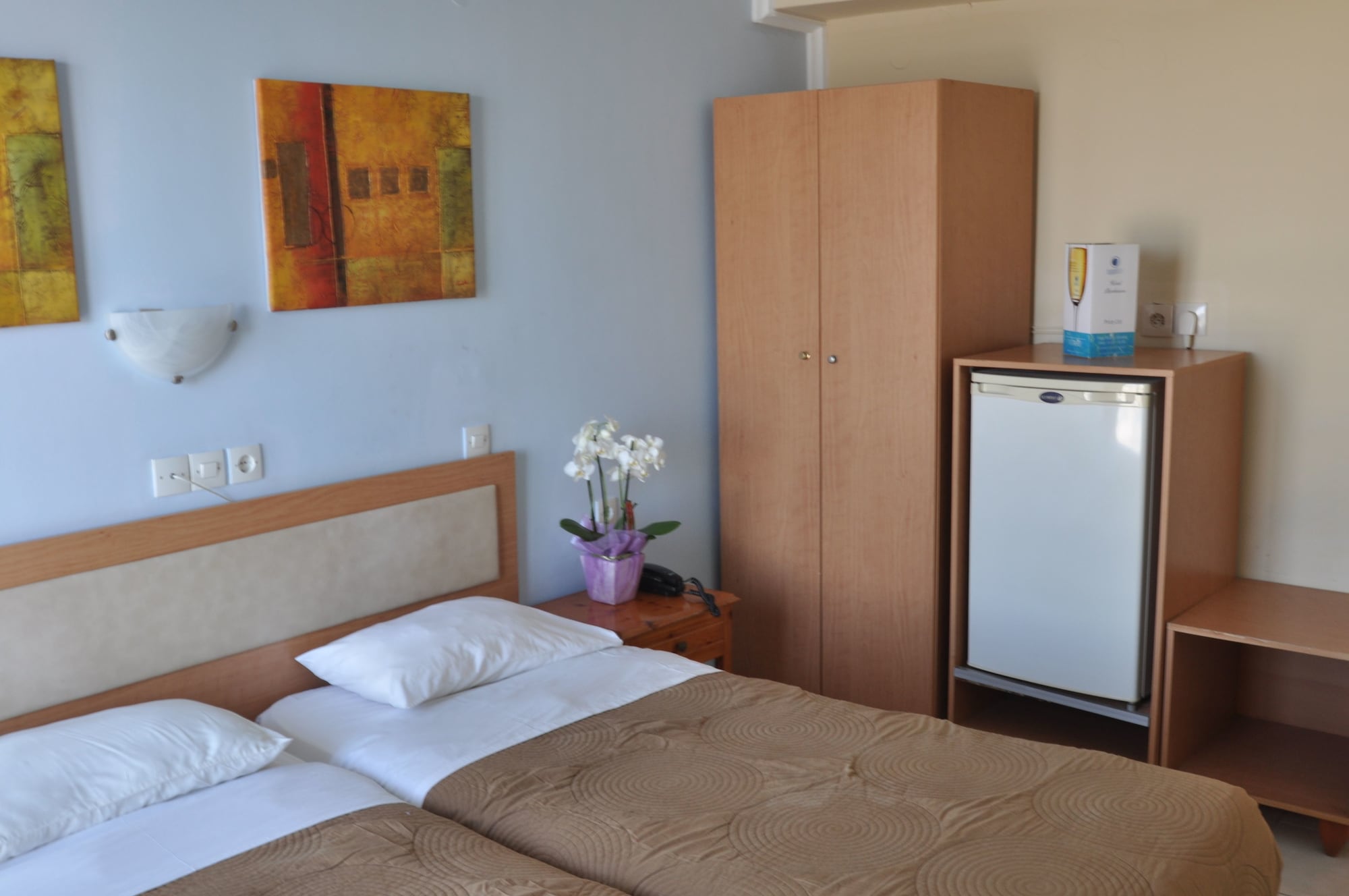 Hotel Parthenon City