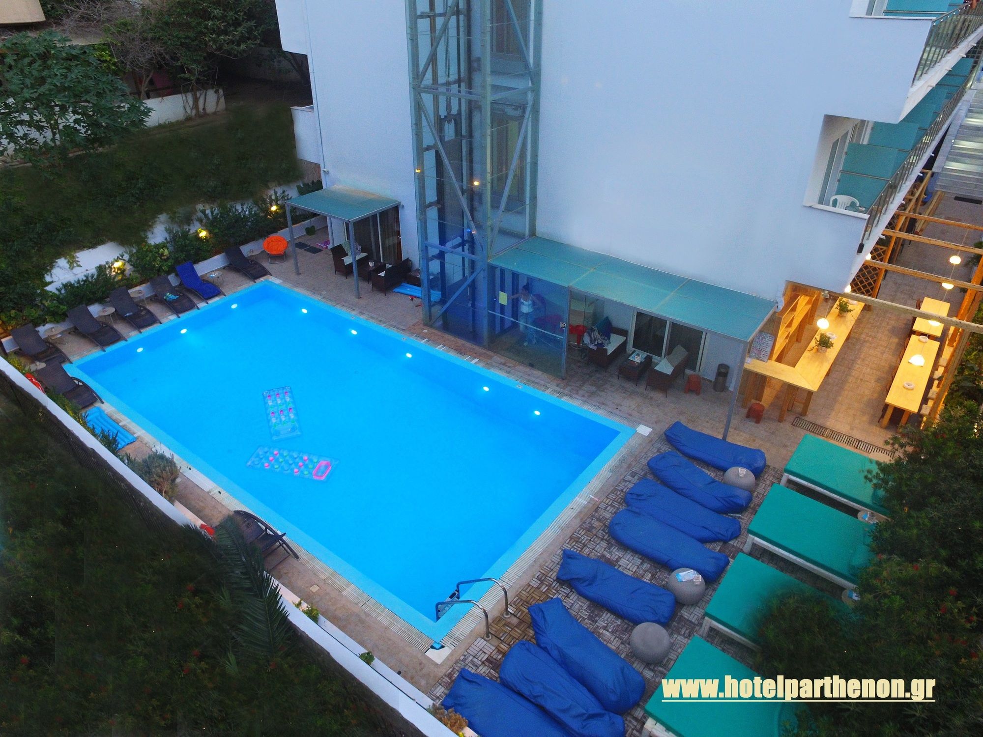 Hotel Parthenon City