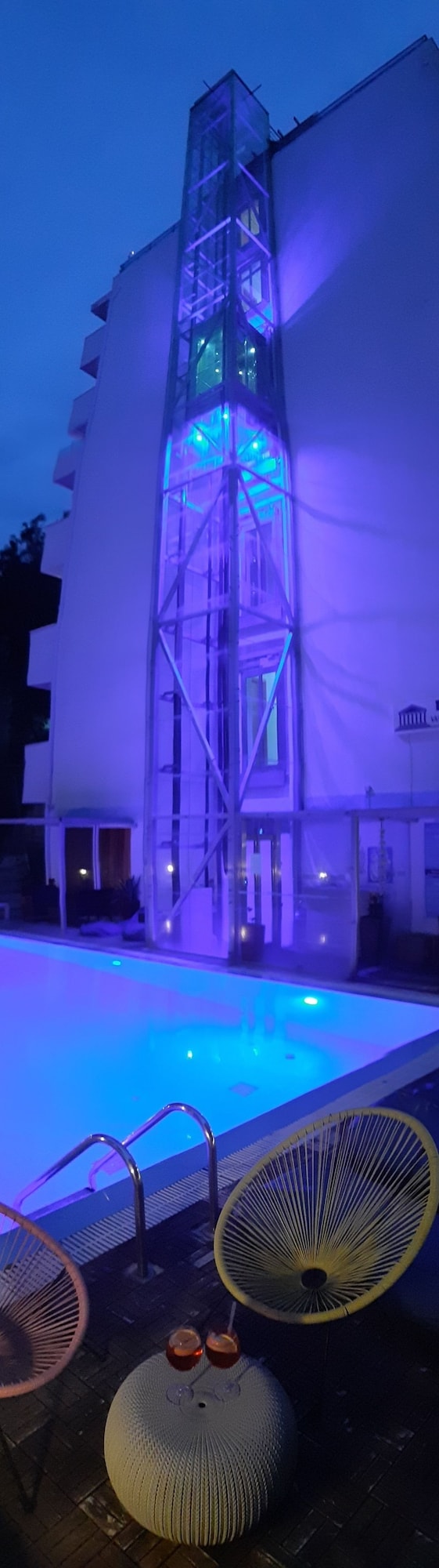 Hotel Parthenon City