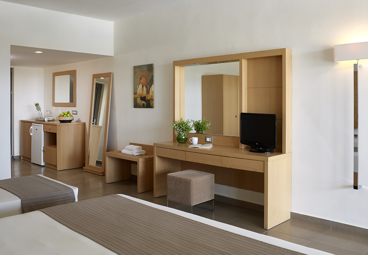 Island Blue Hotel