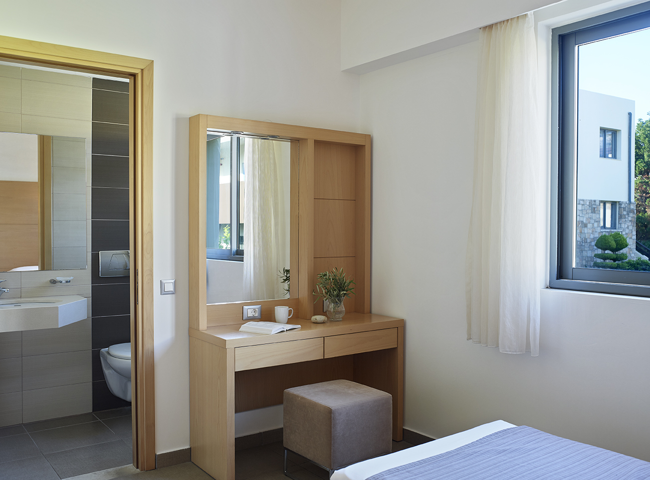 Island Blue Hotel
