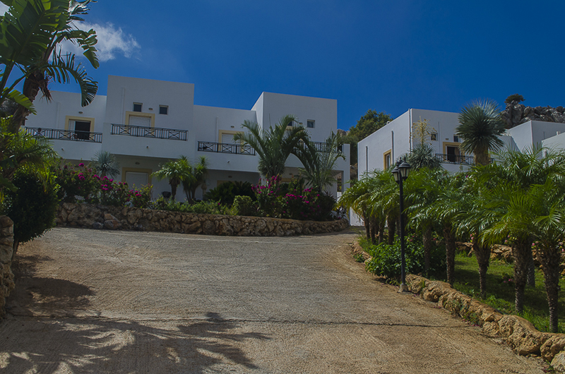 Lambis Studios