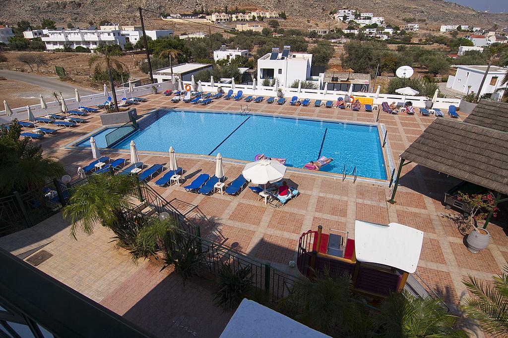 Lambis Studios