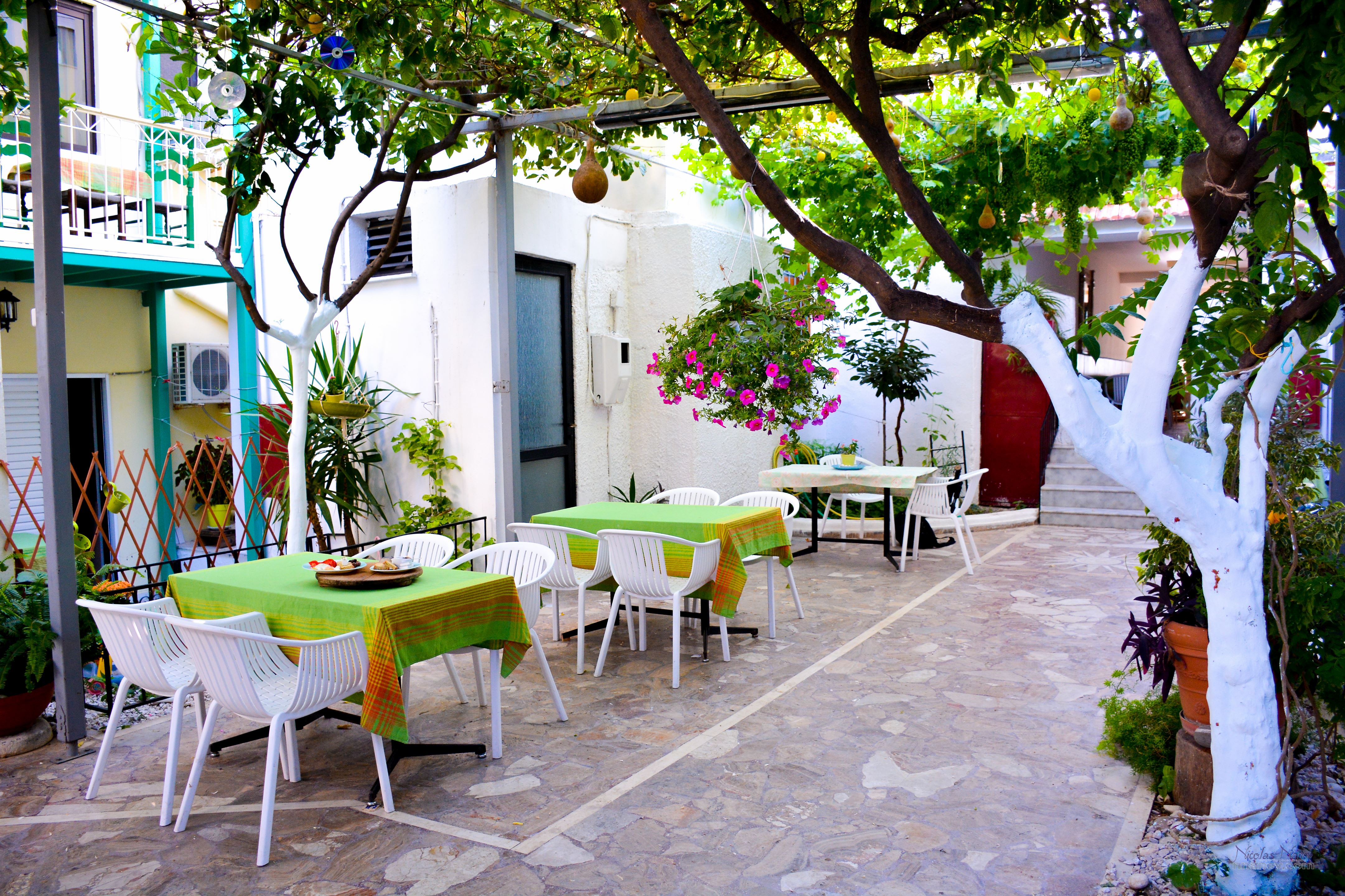 Lefka Hotel Apartments & Studios