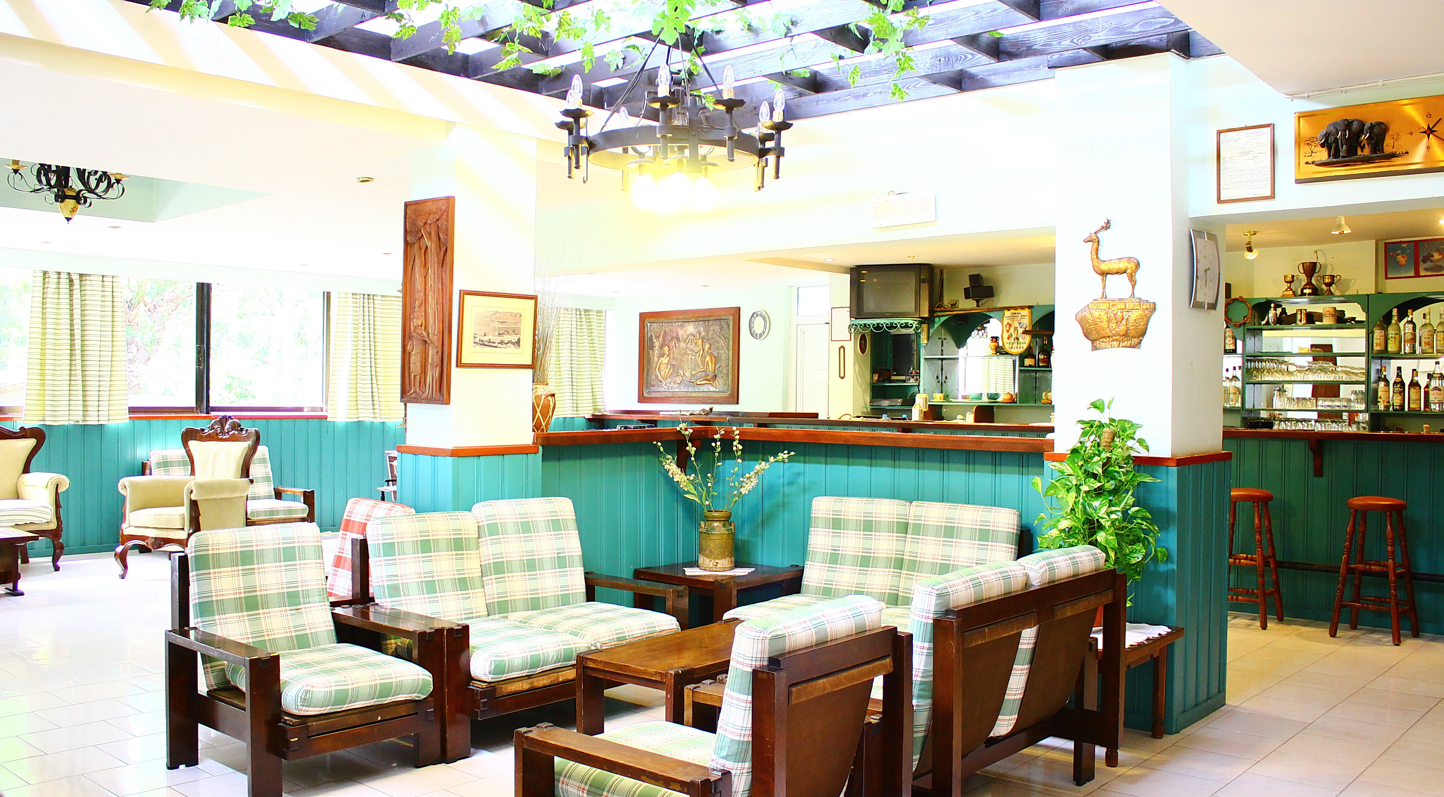 Lefka Hotel Apartments & Studios