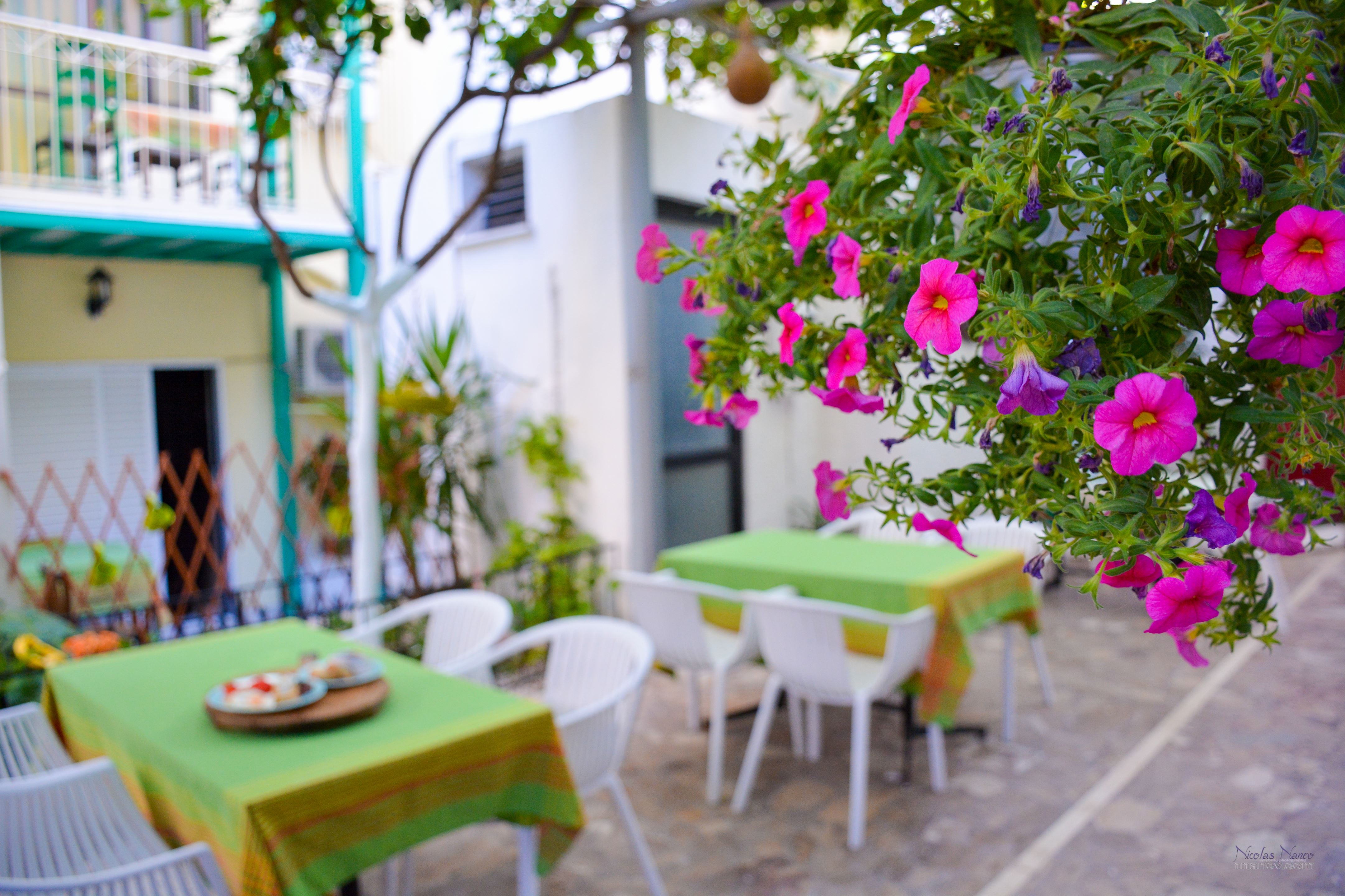 Lefka Hotel Apartments & Studios