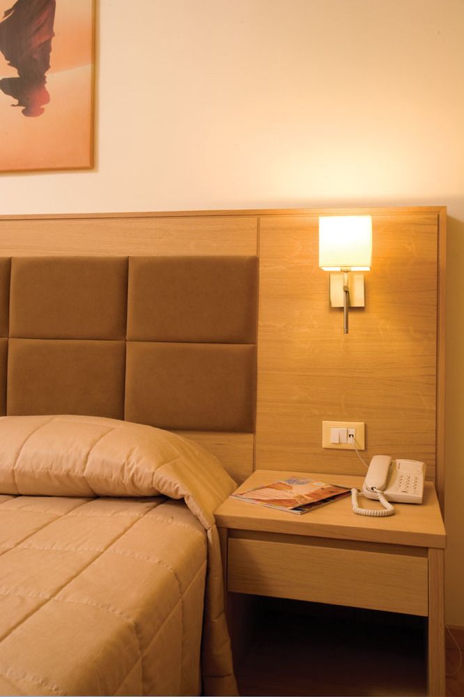 Rhodos Horizon Marina