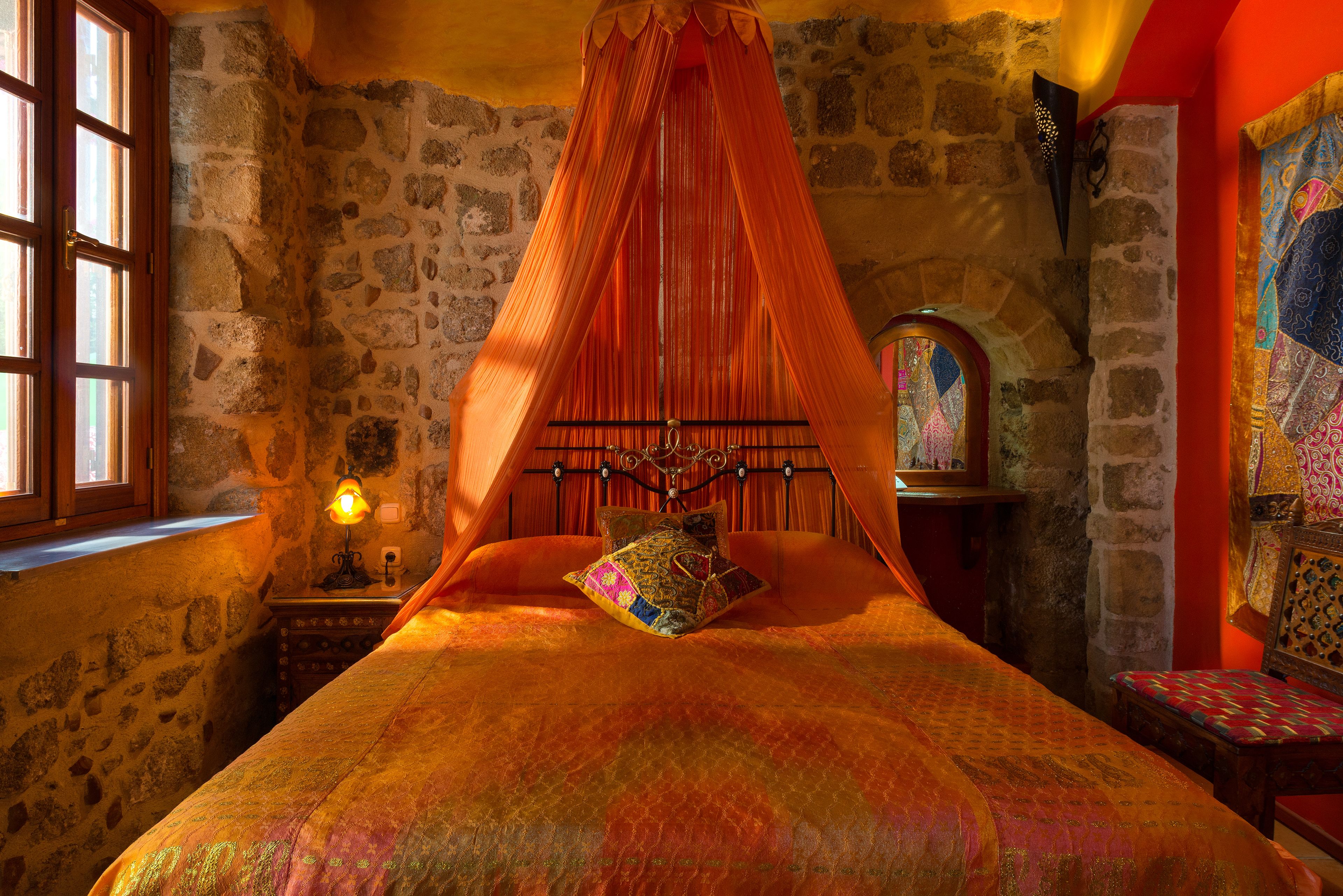 Nikos Takis Fashion Boutique Hotel