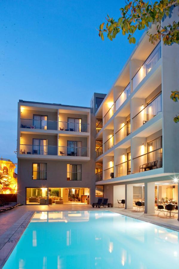 Oktober Downtown Boutique Hotel