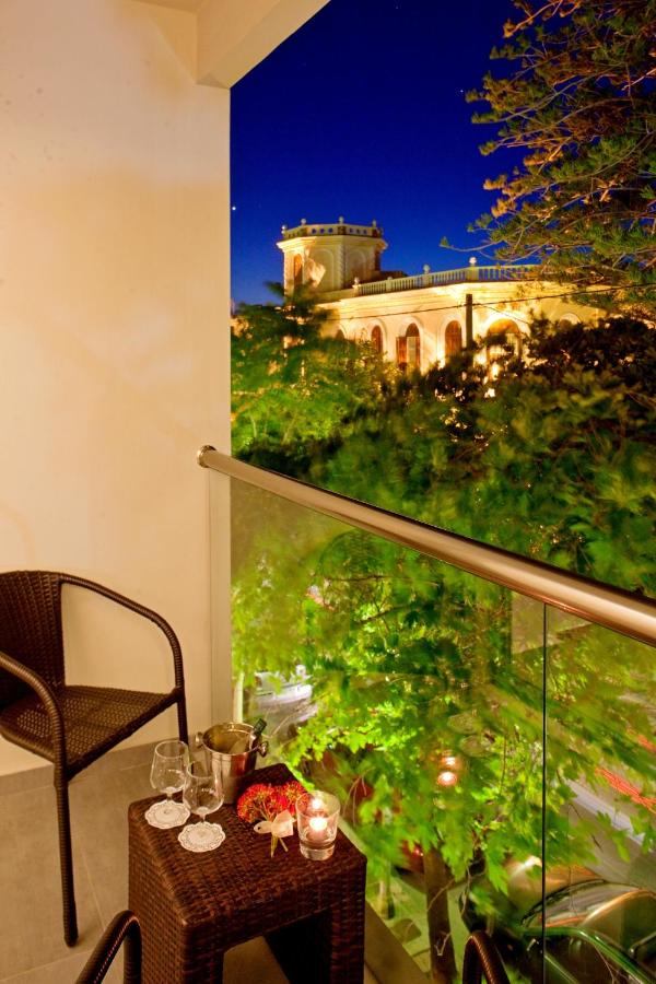 Oktober Downtown Boutique Hotel
