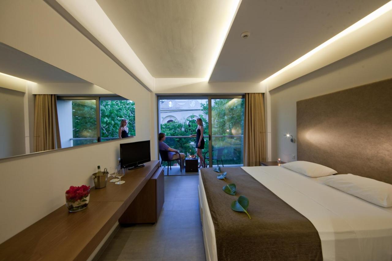 Oktober Downtown Boutique Hotel