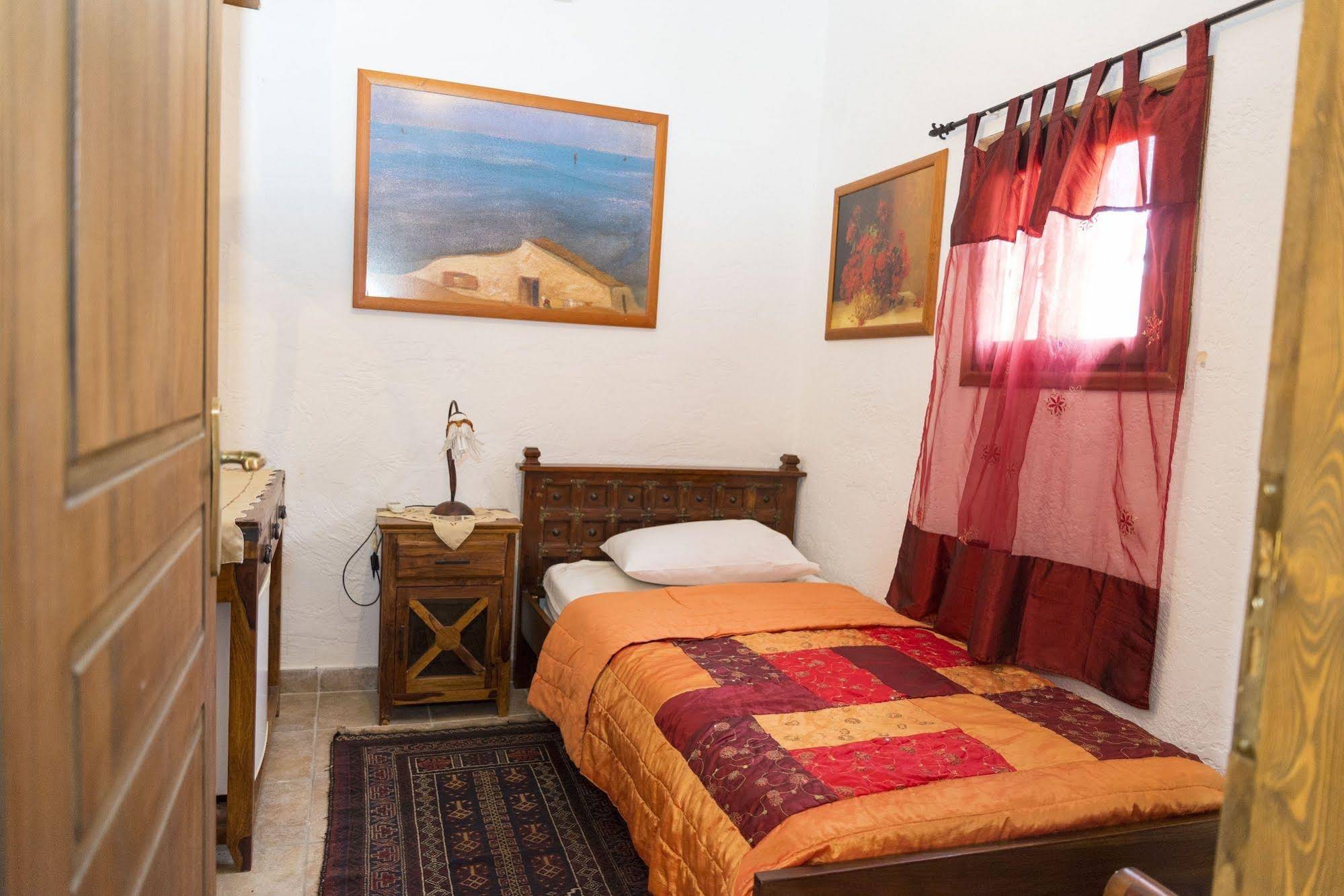 Spot Hotel