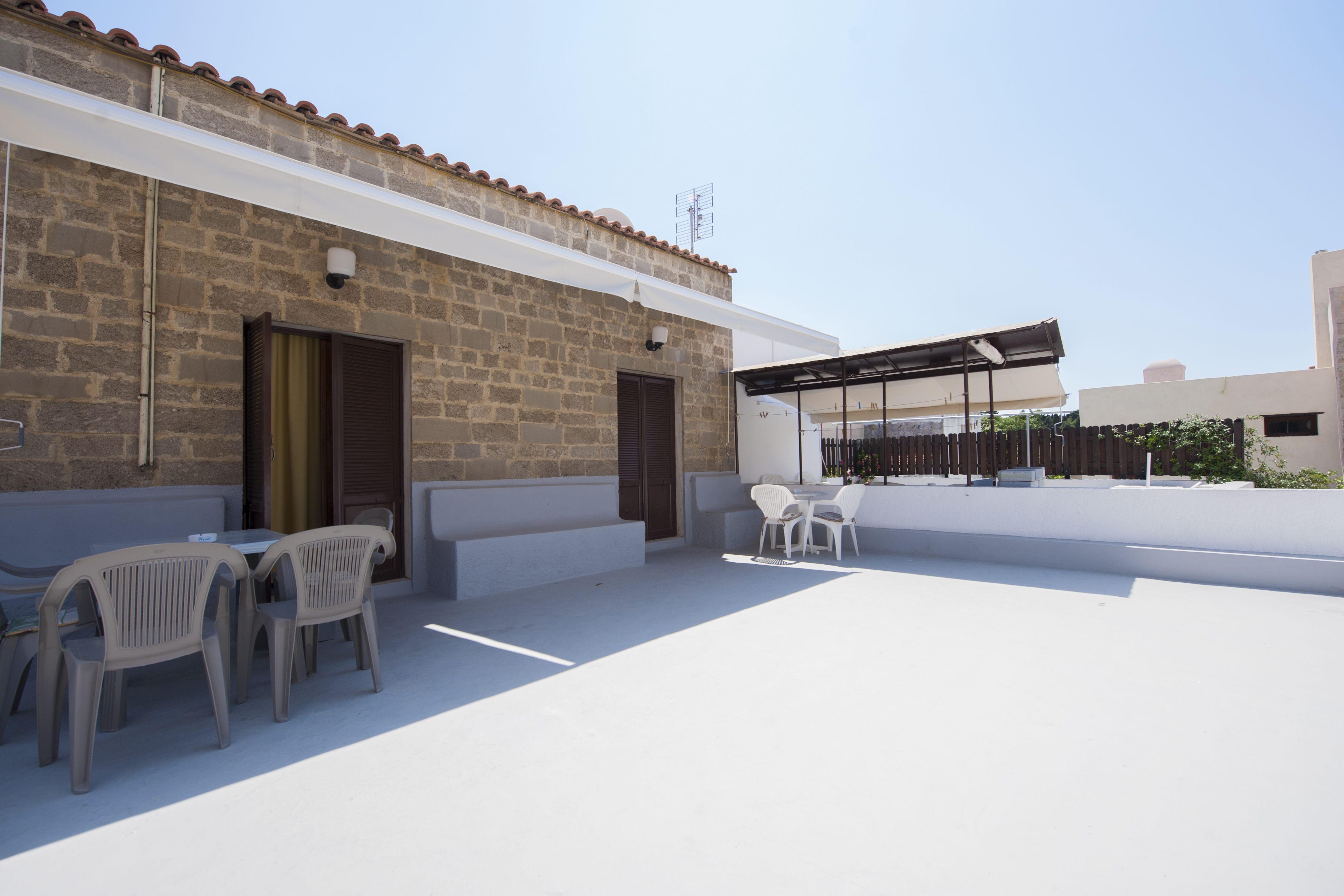Stavros Hotel