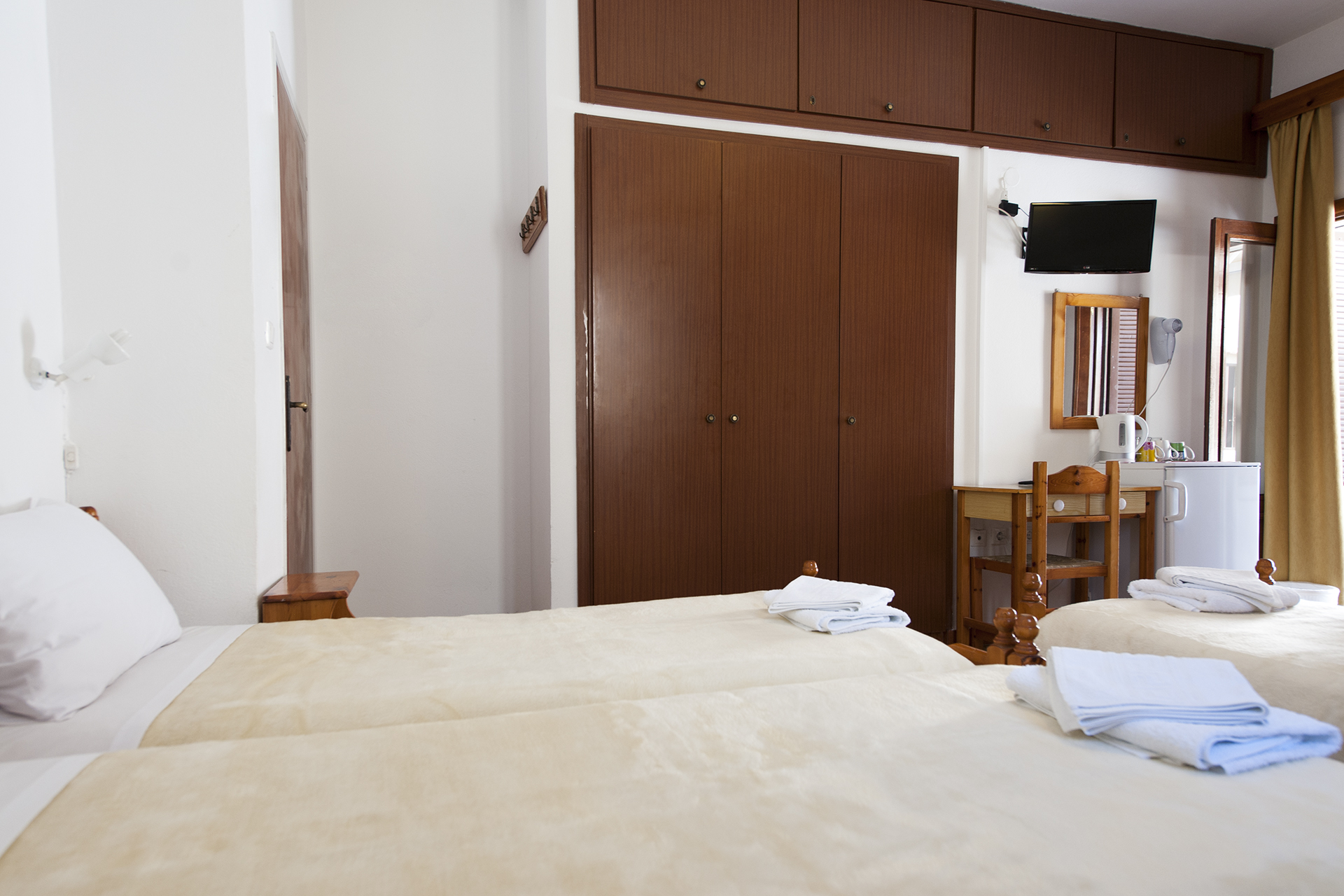 Stavros Hotel