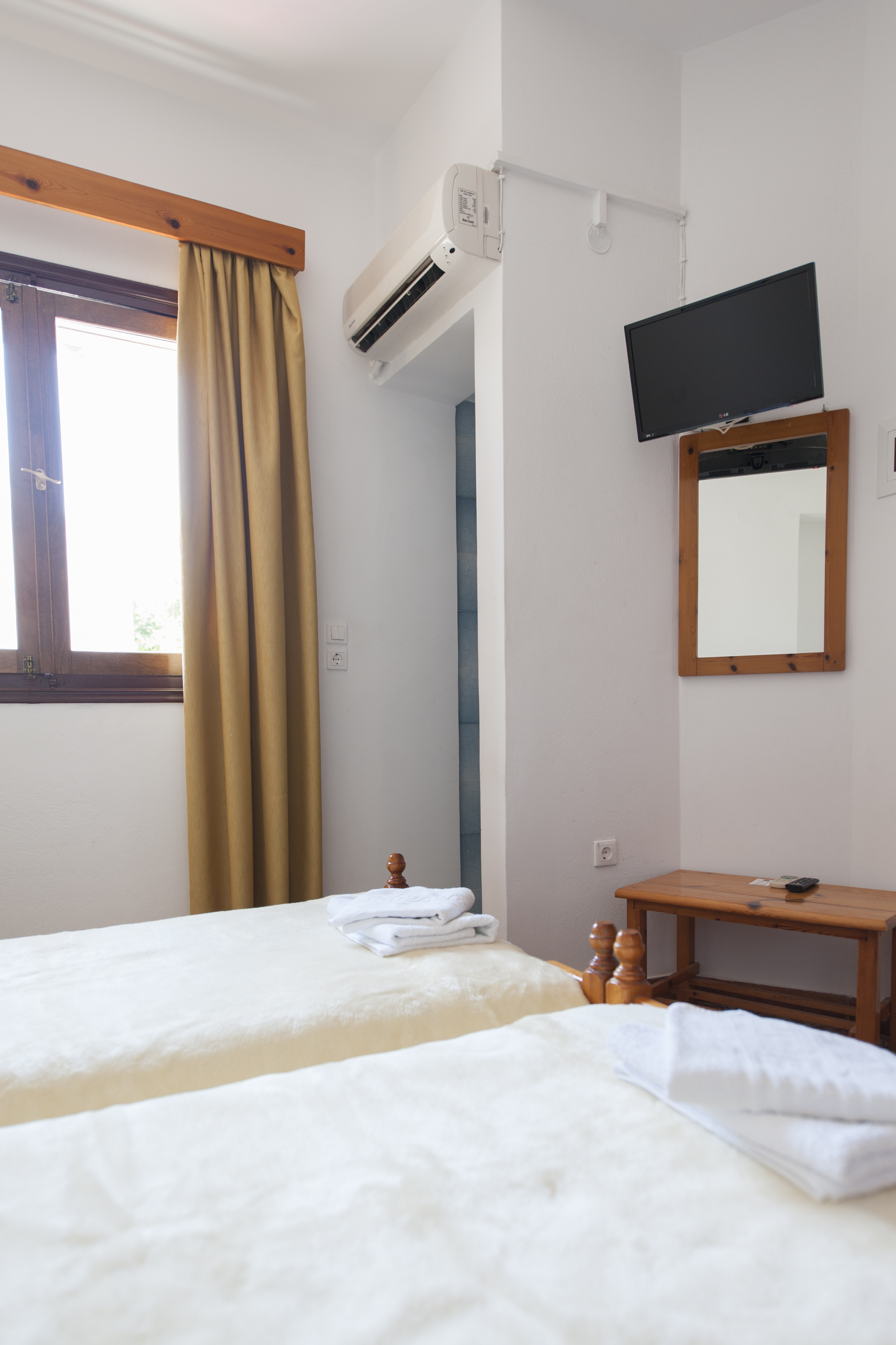 Stavros Hotel