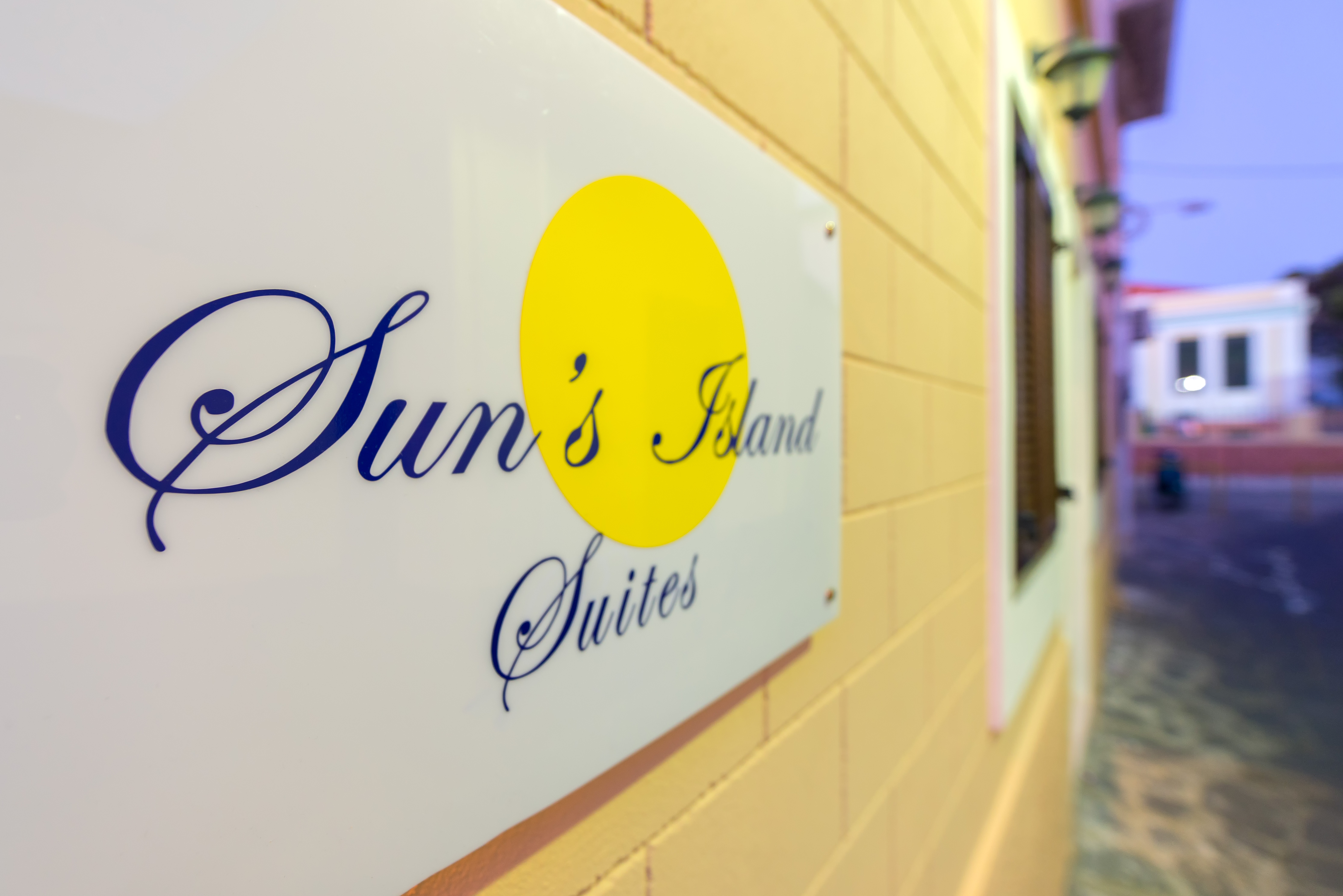 Sun's Island Suites