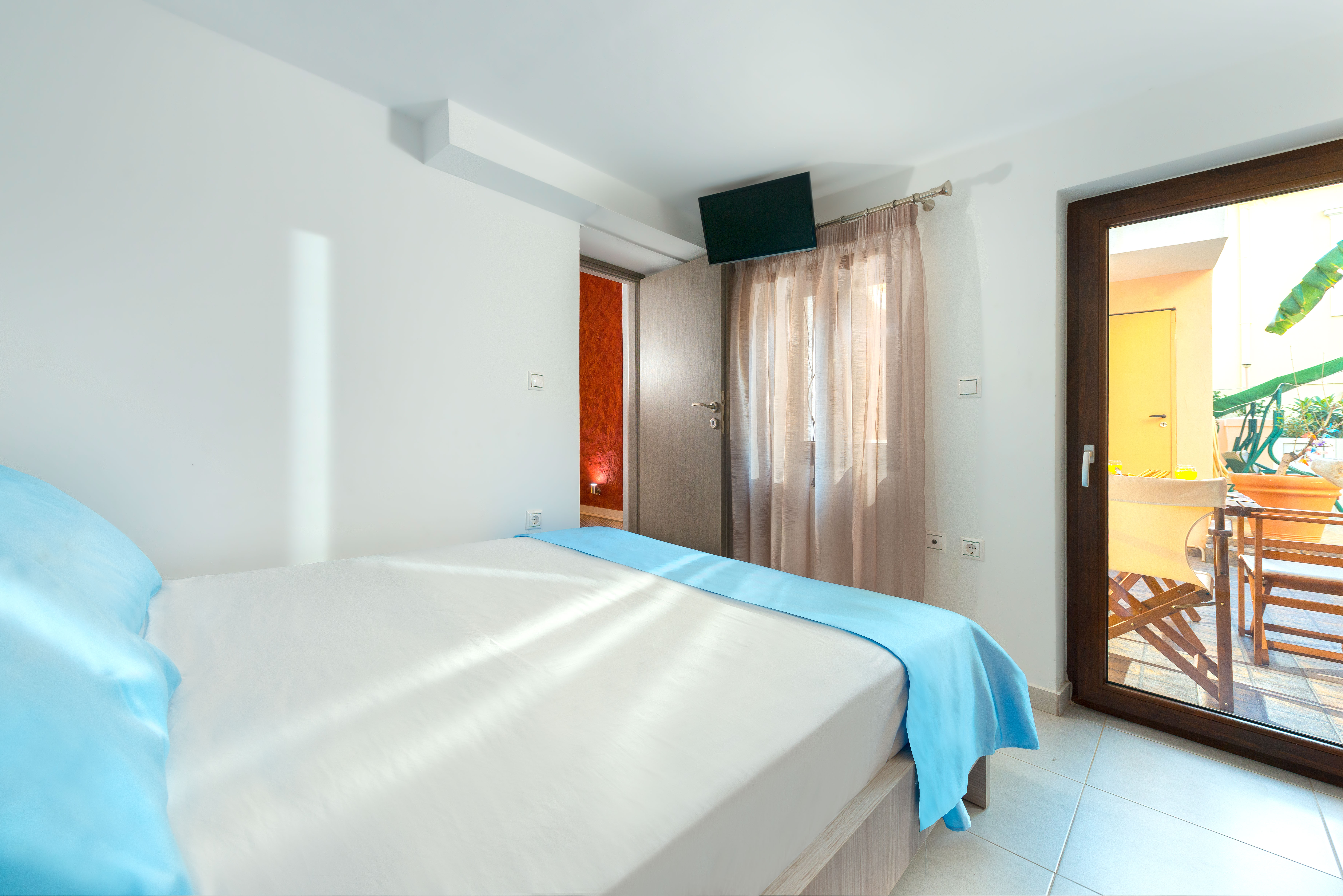 Sun's Island Suites