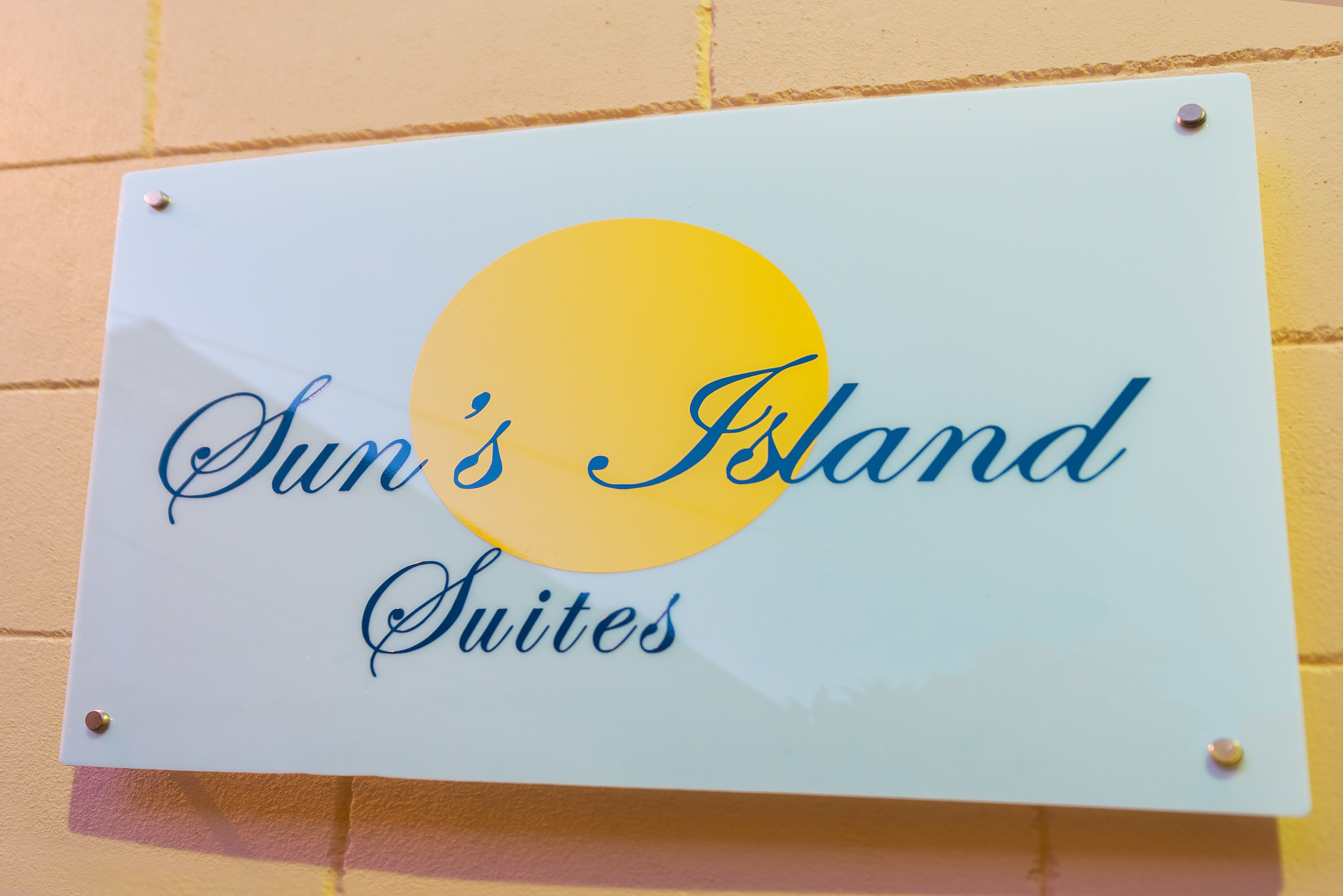 Sun's Island Suites