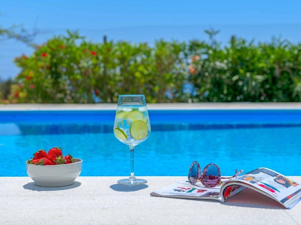 Villa Aqua Blu